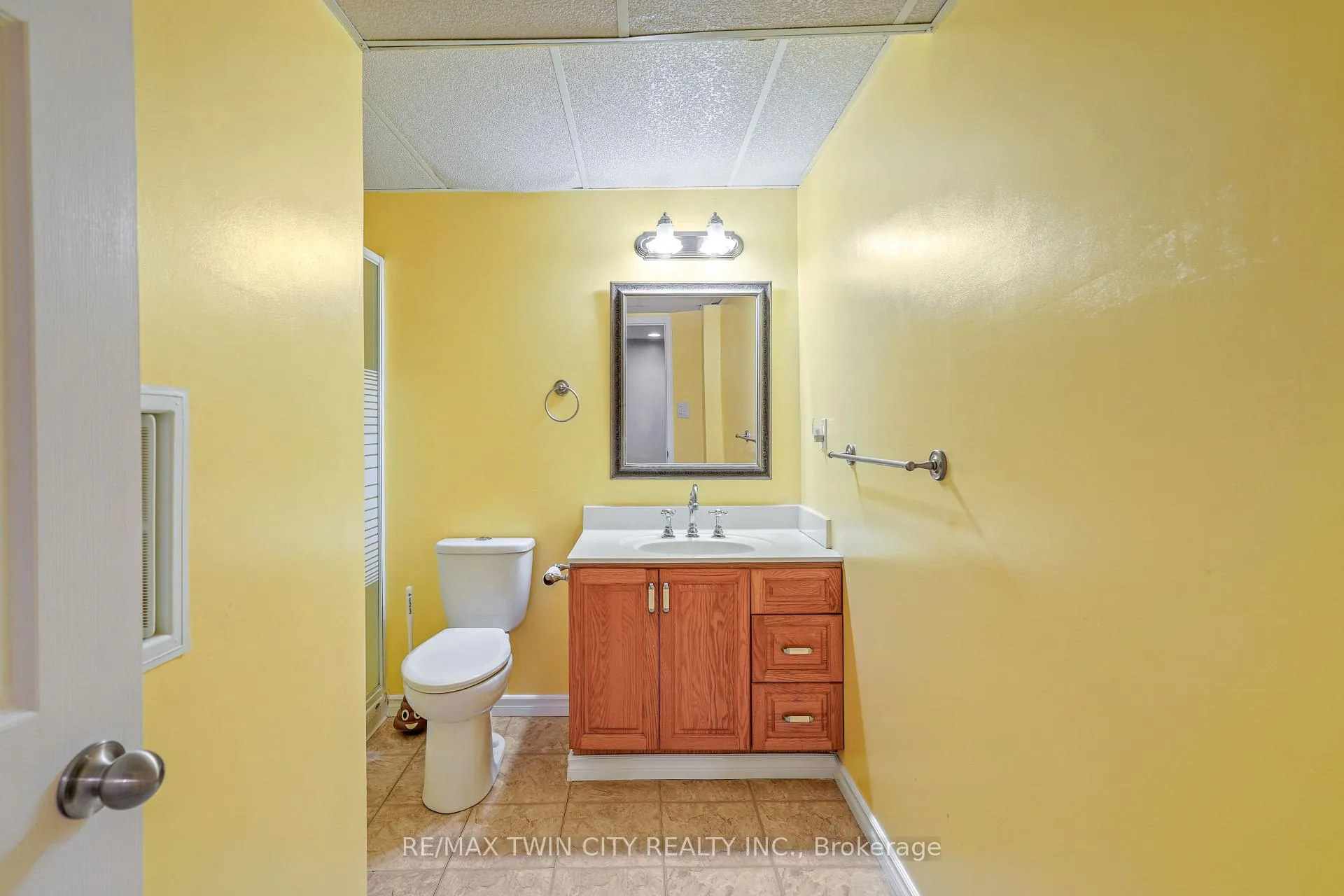 Photo 38 of 32 Parkside Drive, Brant, Paris — HOMEH