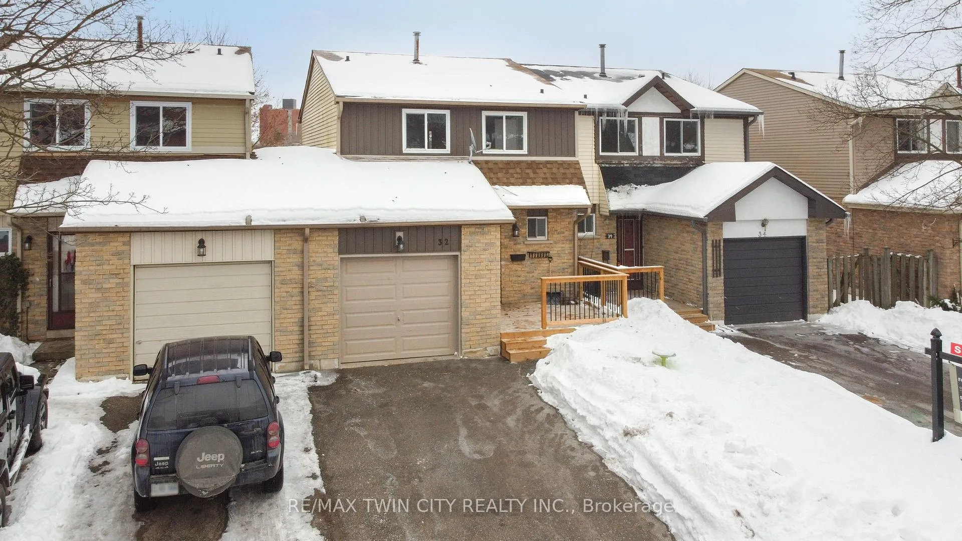 Photo 47 of 32 Parkside Drive, Brant, Paris — HOMEH