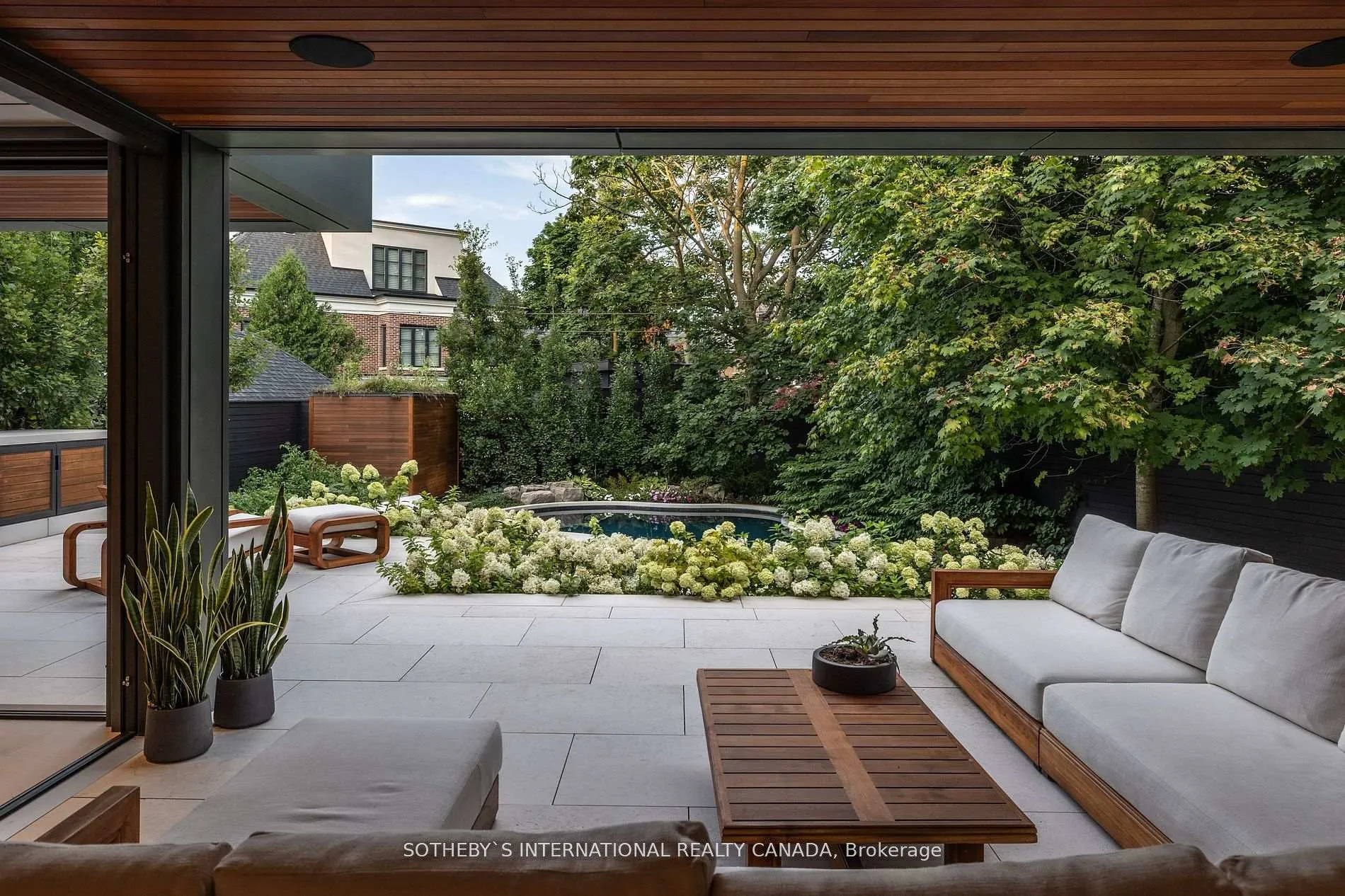 Photo 37 of 43 Old Forest Hill Road, Toronto, Forest Hill South — HOMEH