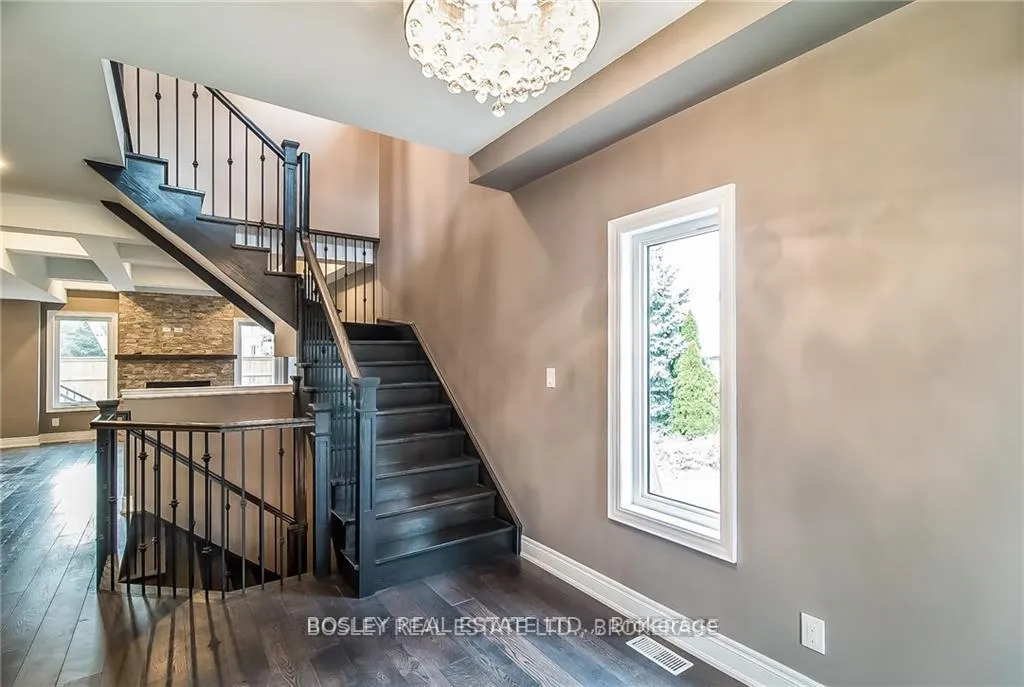 Photo 20 of 6168 Curlin Crescent, Niagara Falls, Forestview — HOMEH