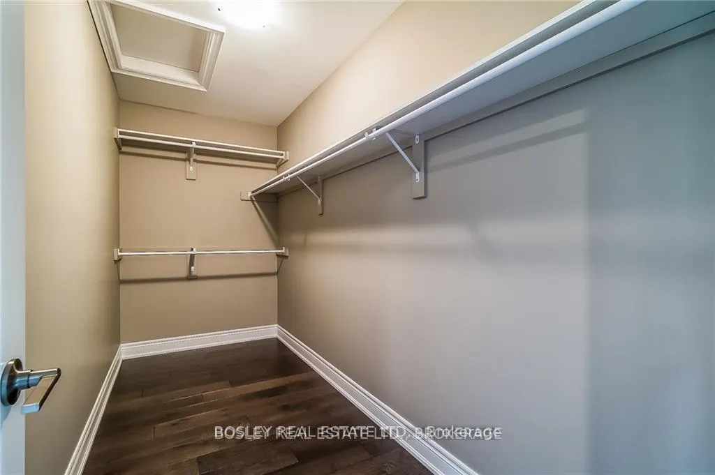 Photo 22 of 6168 Curlin Crescent, Niagara Falls, Forestview — HOMEH