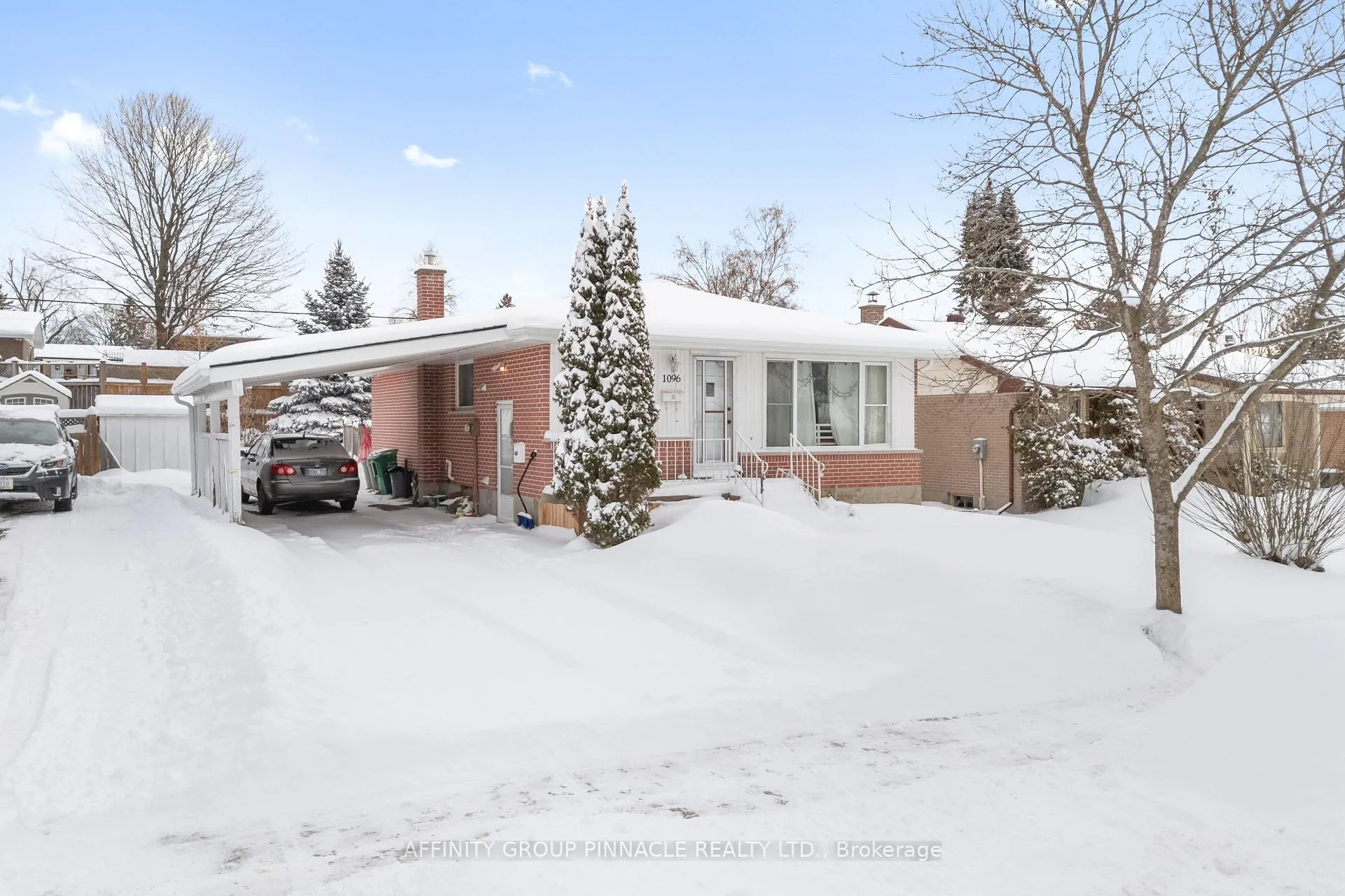 Front of 1096 Barnardo Avenue