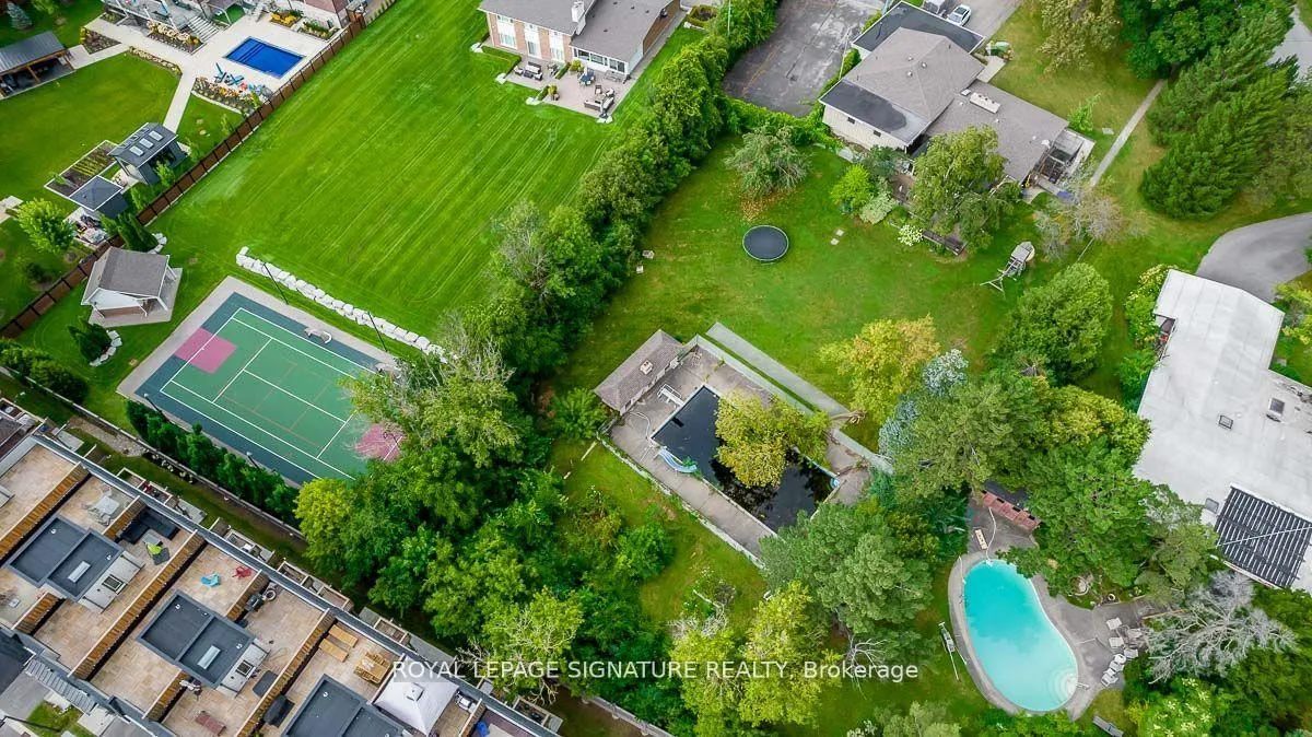 Photo 28 of 83 Sylvadene Parkway, Vaughan, East Woodbridge — HOMEH