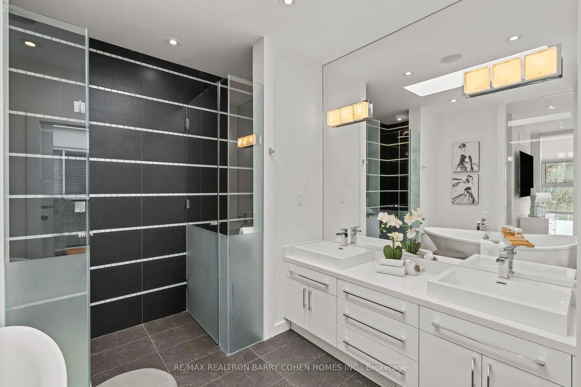 Photo 13 of 478 Melrose Avenue, Toronto, Bedford Park-Nortown — HOMEH