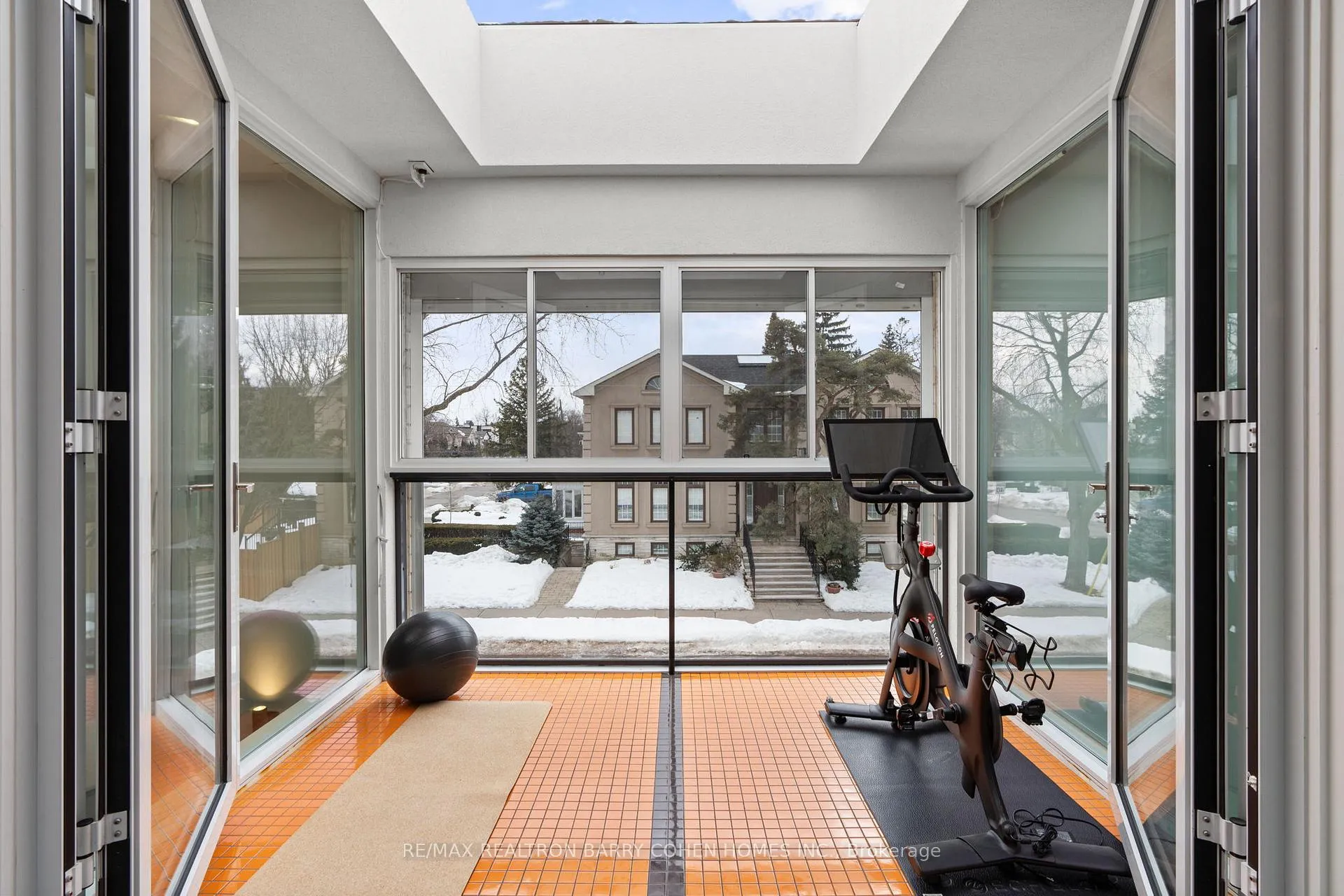 Photo 23 of 478 Melrose Avenue, Toronto, Bedford Park-Nortown — HOMEH