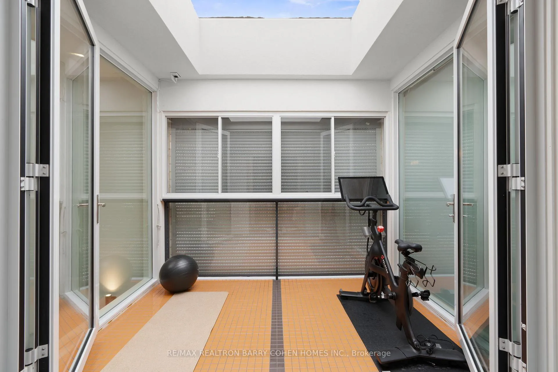 Photo 24 of 478 Melrose Avenue, Toronto, Bedford Park-Nortown — HOMEH