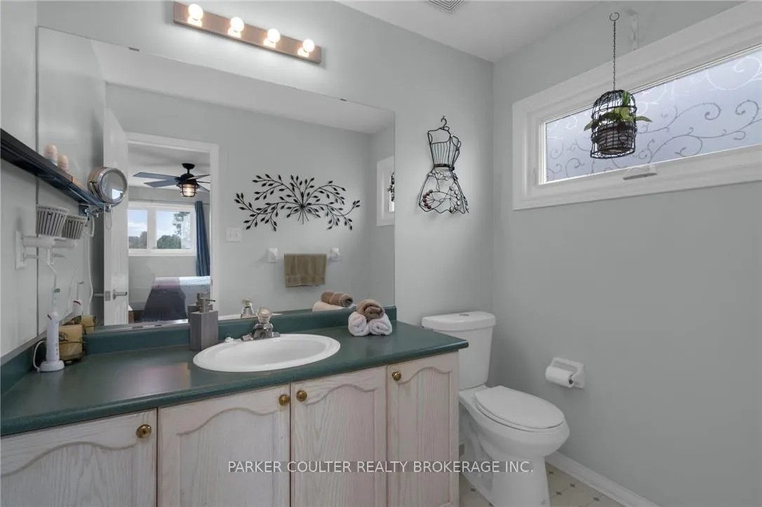 Photo 19 of 109 Copeman Crescent, Barrie, Painswick North — HOMEH