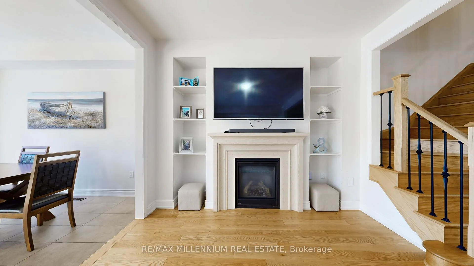 Photo 5 of 53 Zenith Avenue, Vaughan, Kleinburg — HOMEH