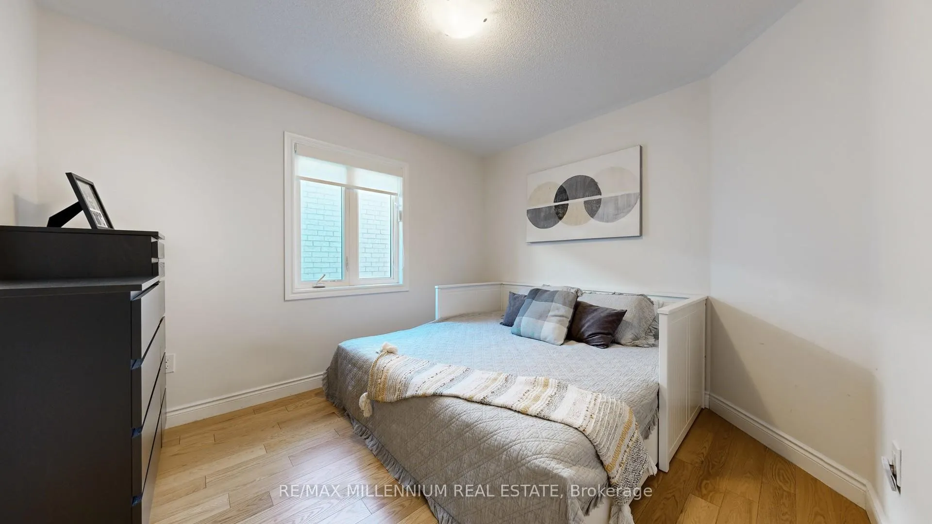 Photo 31 of 53 Zenith Avenue, Vaughan, Kleinburg — HOMEH