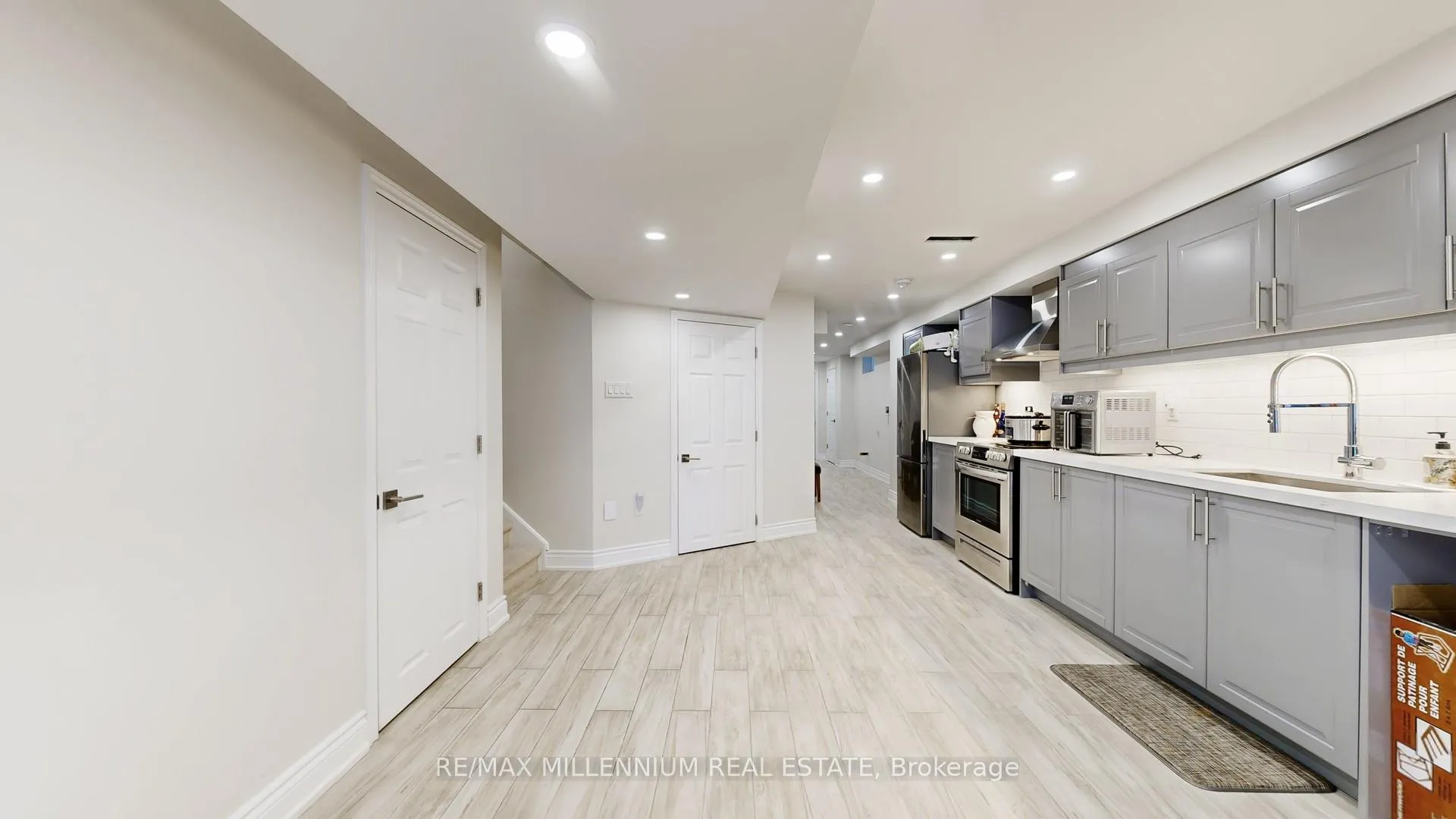 Photo 43 of 53 Zenith Avenue, Vaughan, Kleinburg — HOMEH