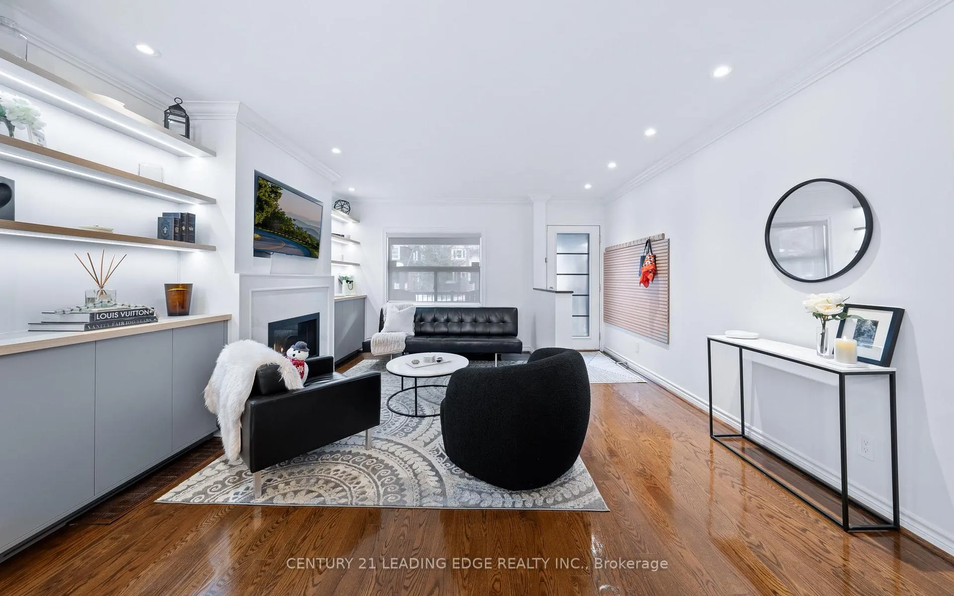Photo 5 of 32 Mortimer Avenue, Toronto, Broadview North — HOMEH