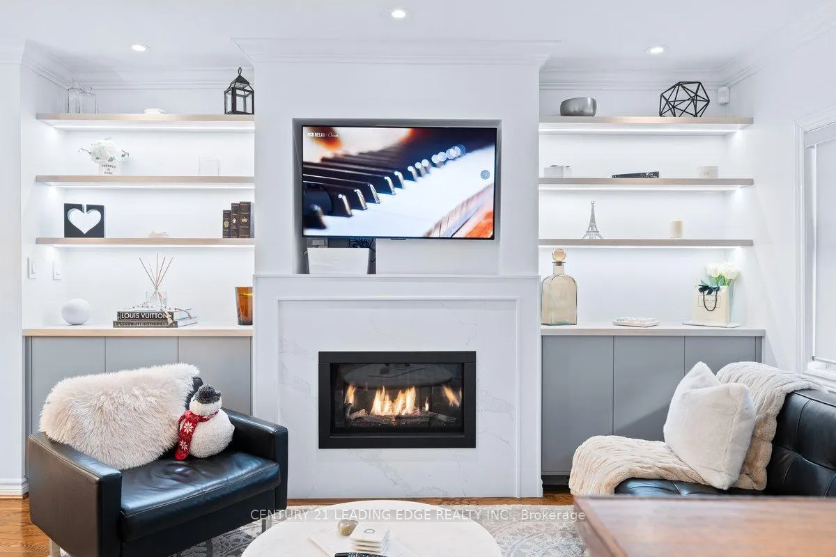 Photo 6 of 32 Mortimer Avenue, Toronto, Broadview North — HOMEH
