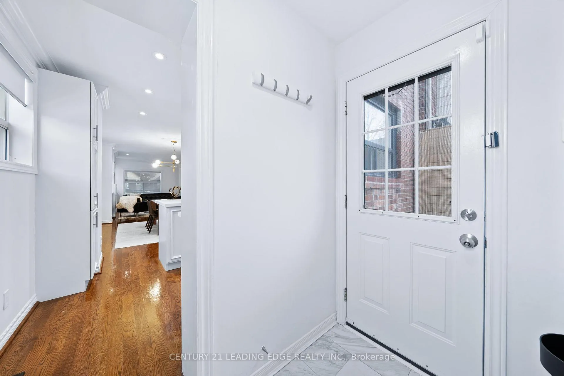 Photo 14 of 32 Mortimer Avenue, Toronto, Broadview North — HOMEH
