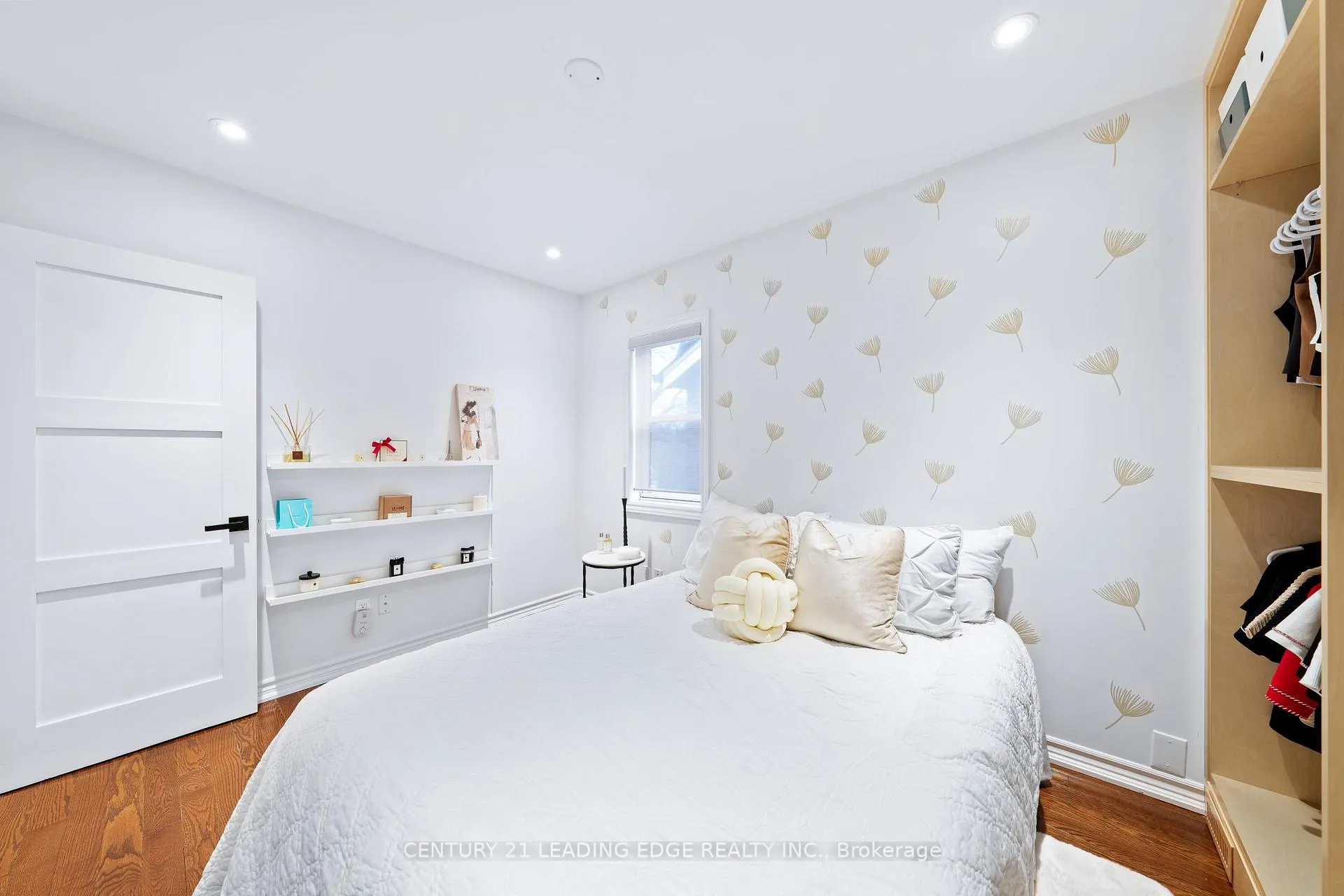 Photo 21 of 32 Mortimer Avenue, Toronto, Broadview North — HOMEH