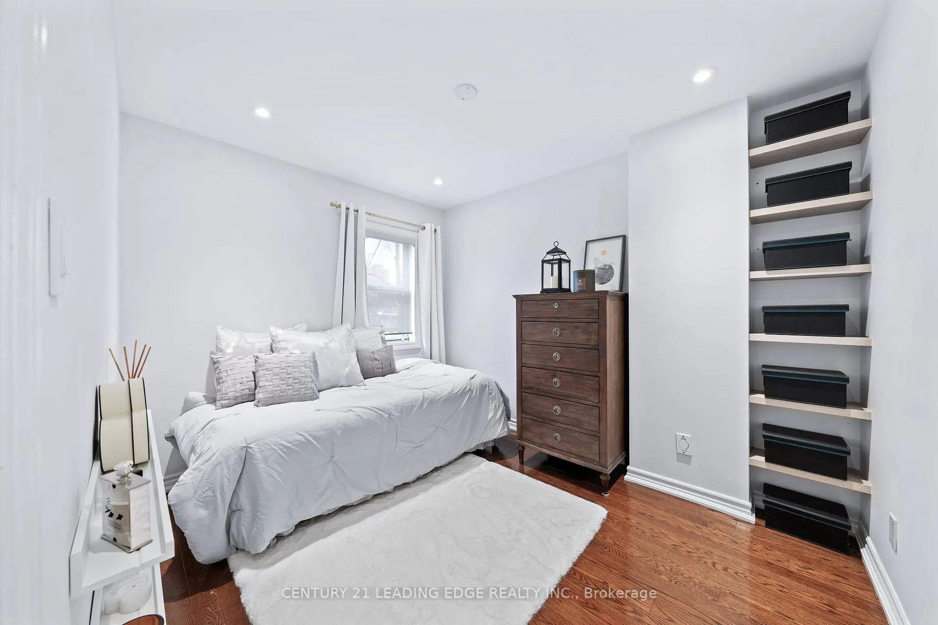 Photo 24 of 32 Mortimer Avenue, Toronto, Broadview North — HOMEH