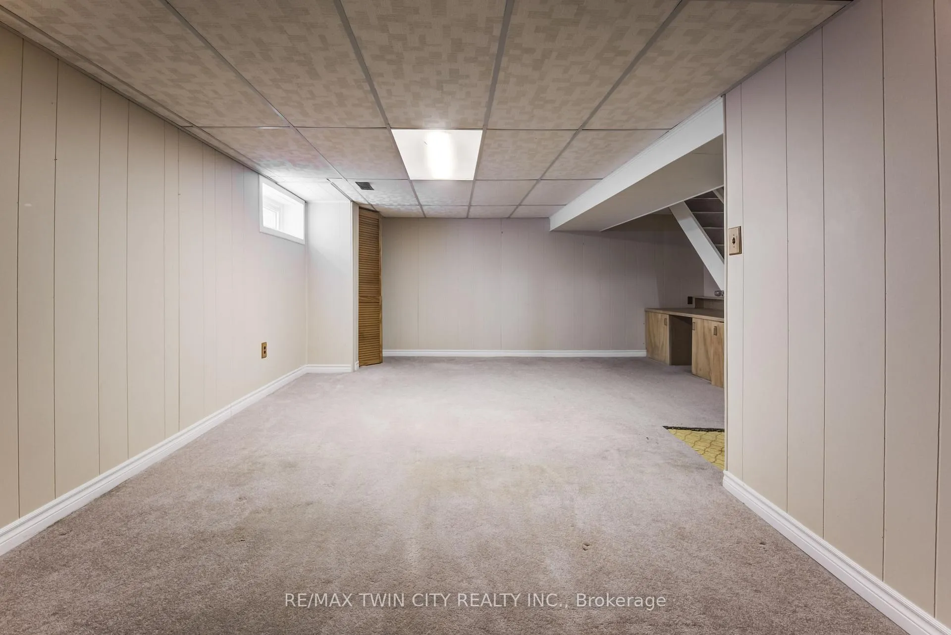 Photo 15 of 122 Forest Glen Crescent, Kitchener — HOMEH