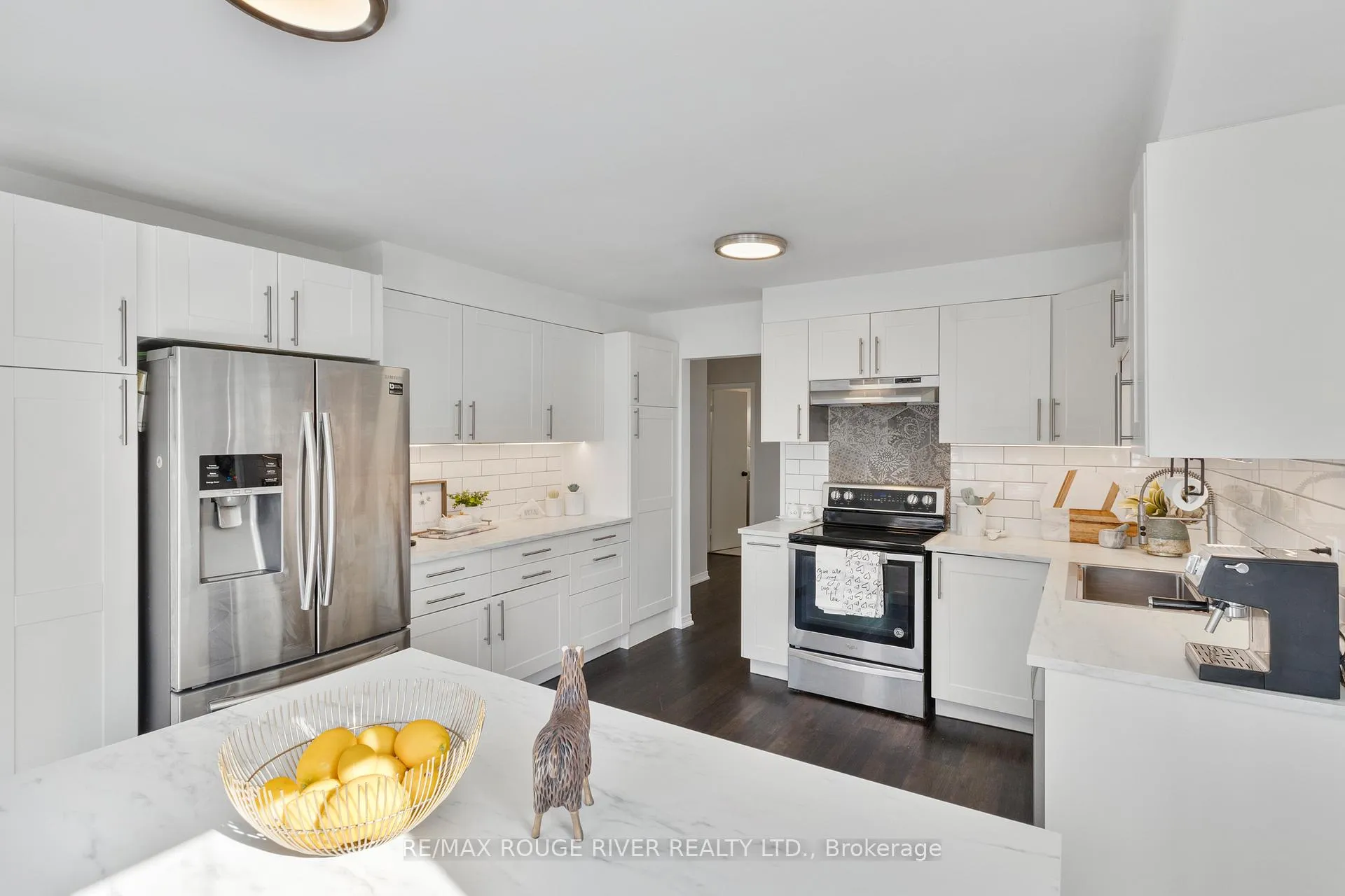 Photo 14 of 24 Carter Crescent, Whitby, Lynde Creek — HOMEH