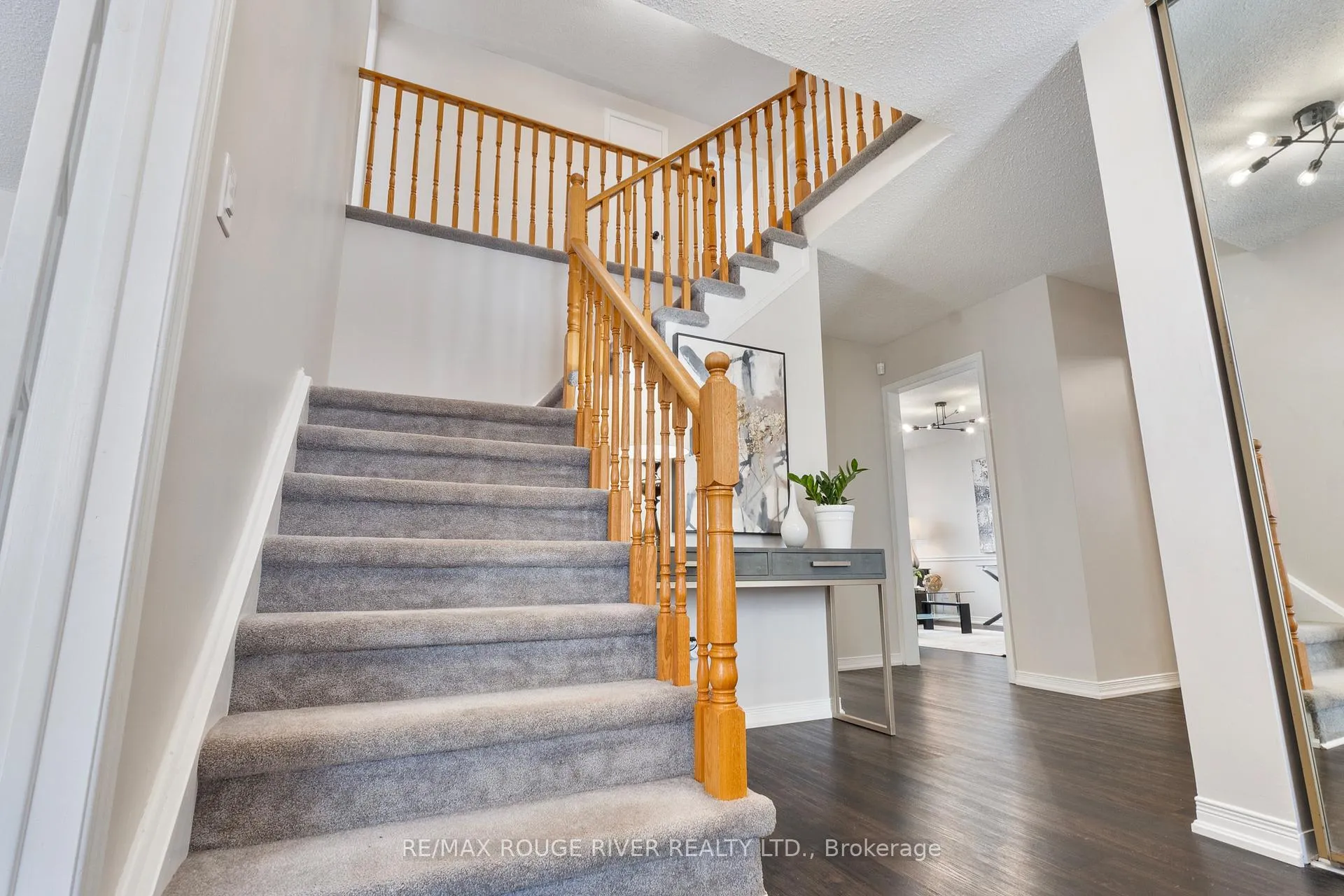 Photo 17 of 24 Carter Crescent, Whitby, Lynde Creek — HOMEH