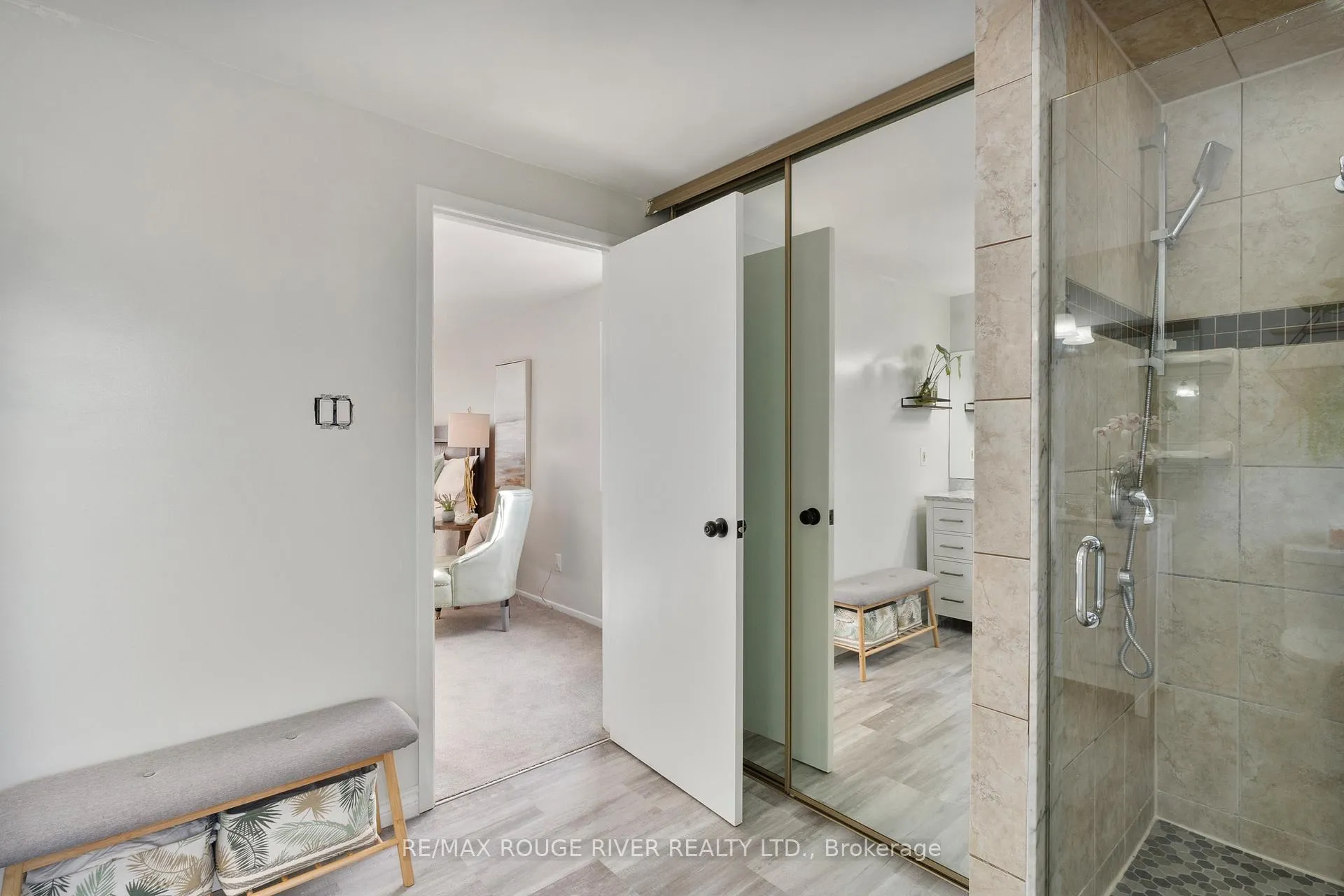 Photo 21 of 24 Carter Crescent, Whitby, Lynde Creek — HOMEH