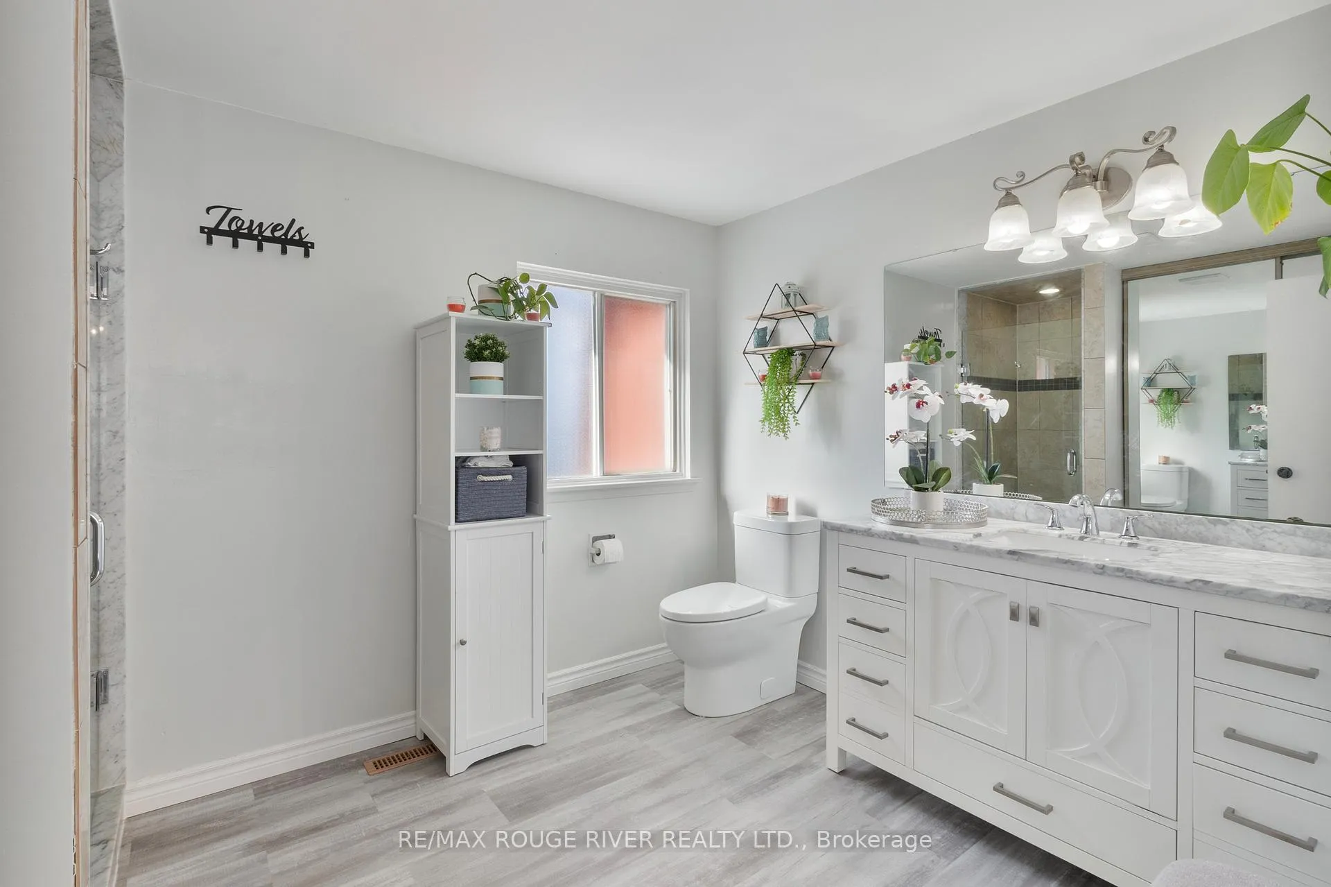 Photo 22 of 24 Carter Crescent, Whitby, Lynde Creek — HOMEH