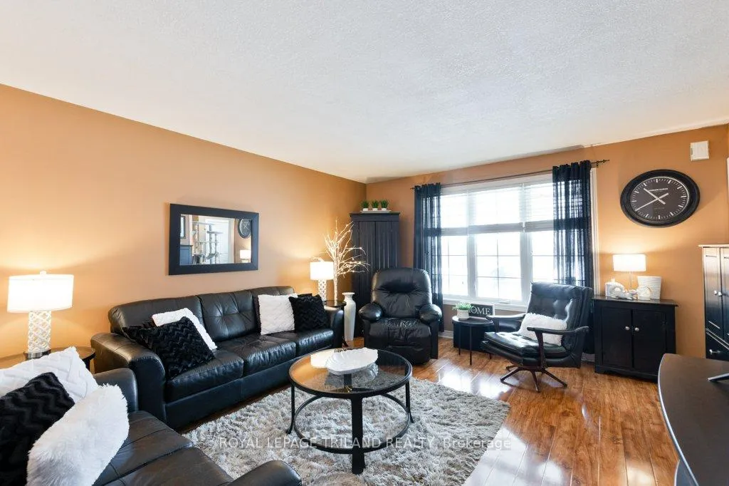 Photo 7 of 530 Highview Drive, St. Thomas — HOMEH