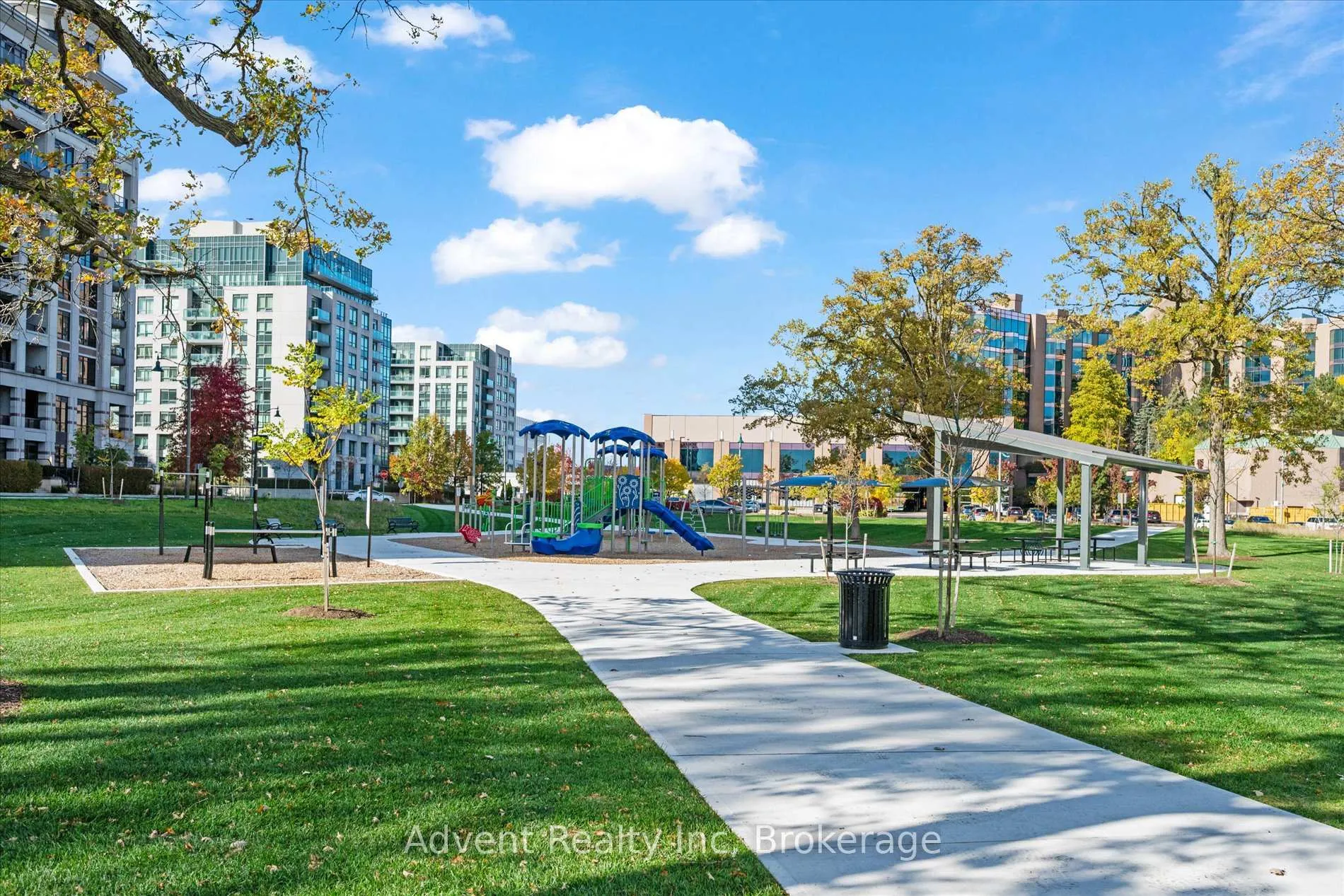 Photo 30 of Unit 127W, 8 Cedarland Drive, Markham, Unionville — HOMEH