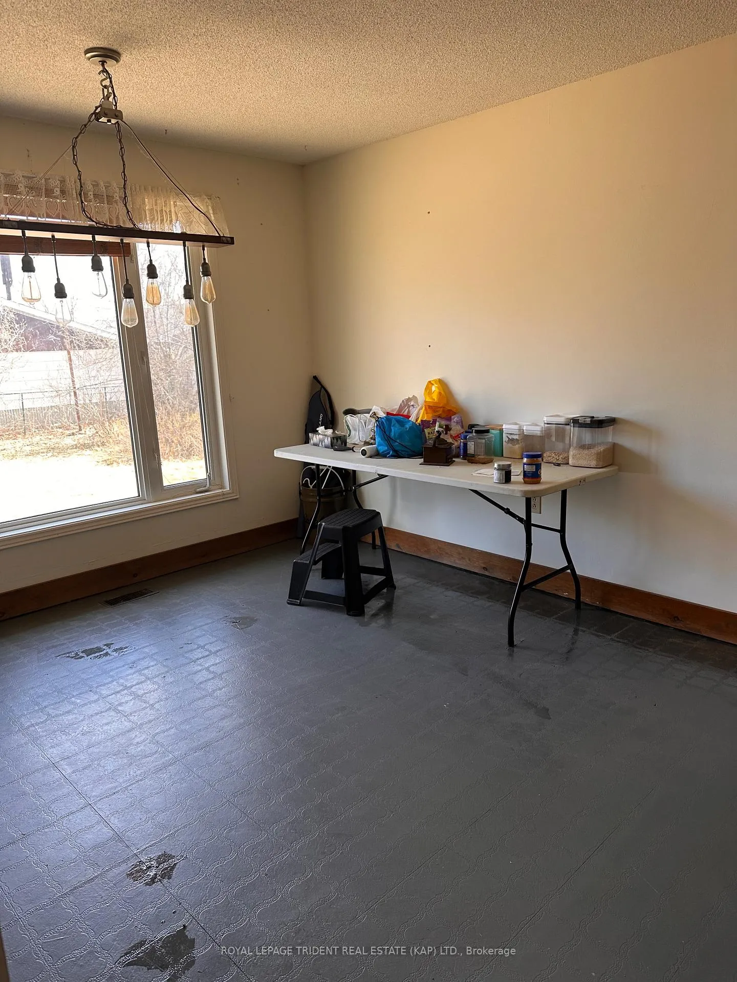 Photo 7 of 23 Kennedy Avenue, Kapuskasing — HOMEH
