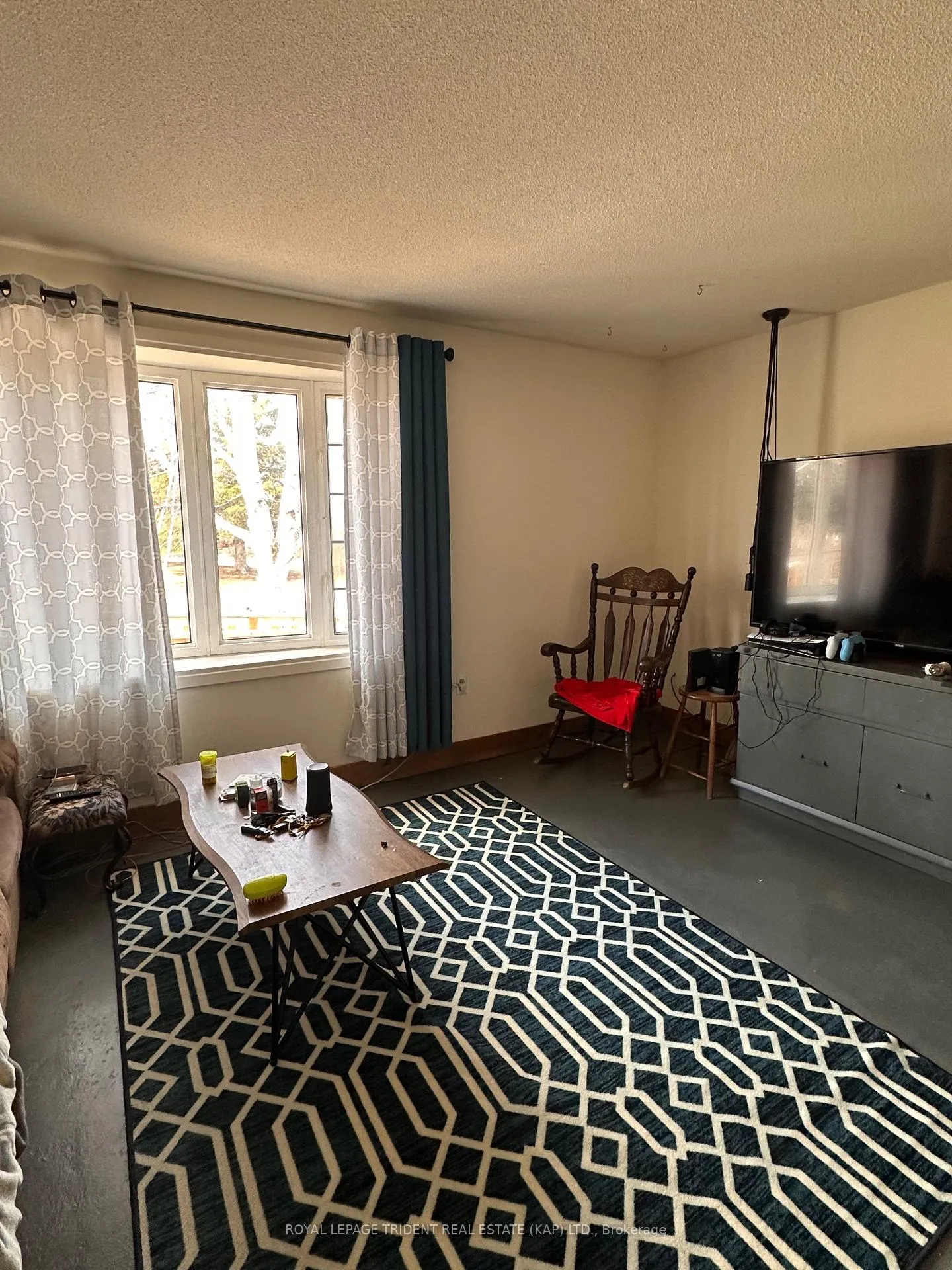 Photo 14 of 23 Kennedy Avenue, Kapuskasing — HOMEH