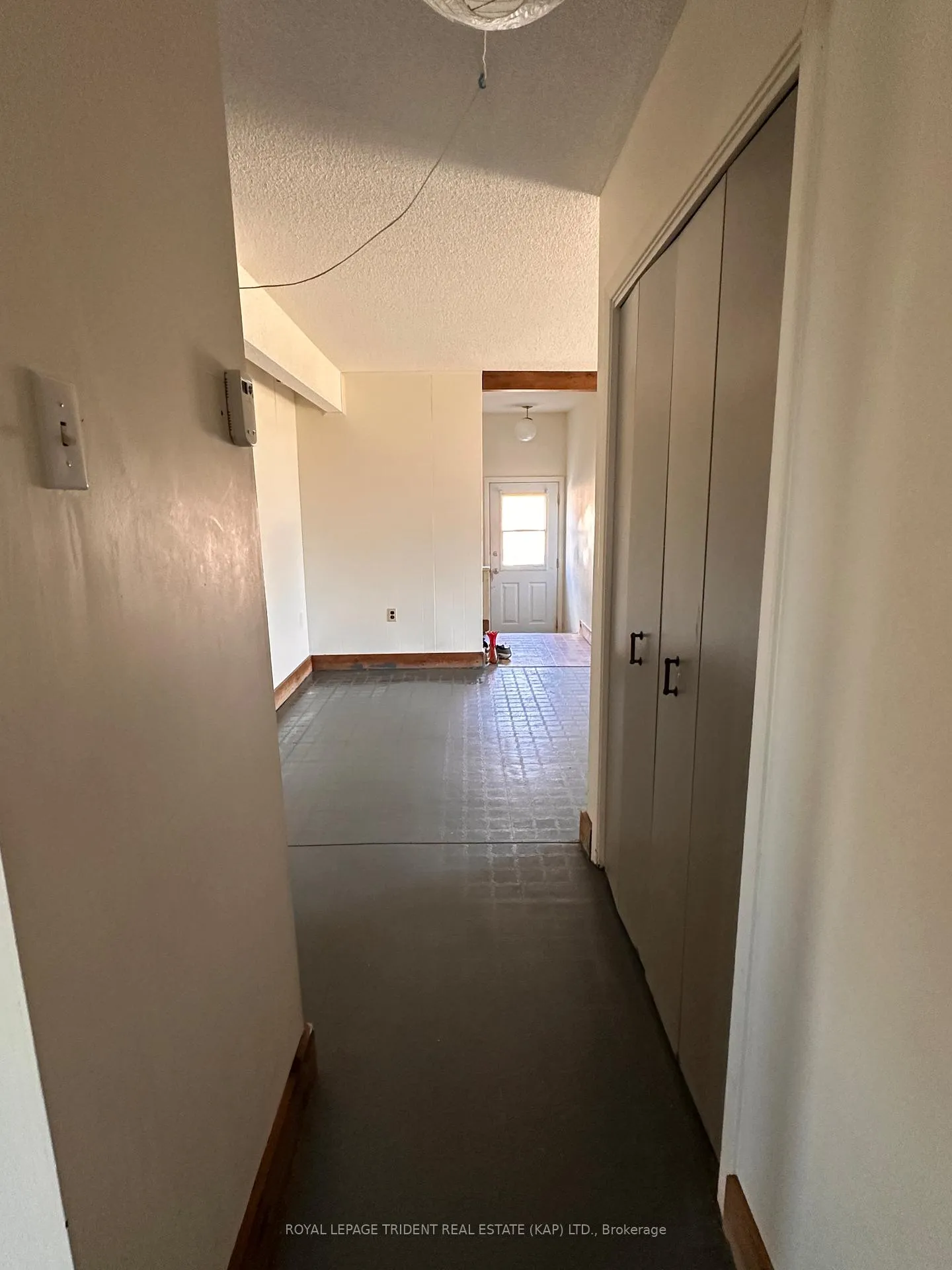 Photo 16 of 23 Kennedy Avenue, Kapuskasing — HOMEH