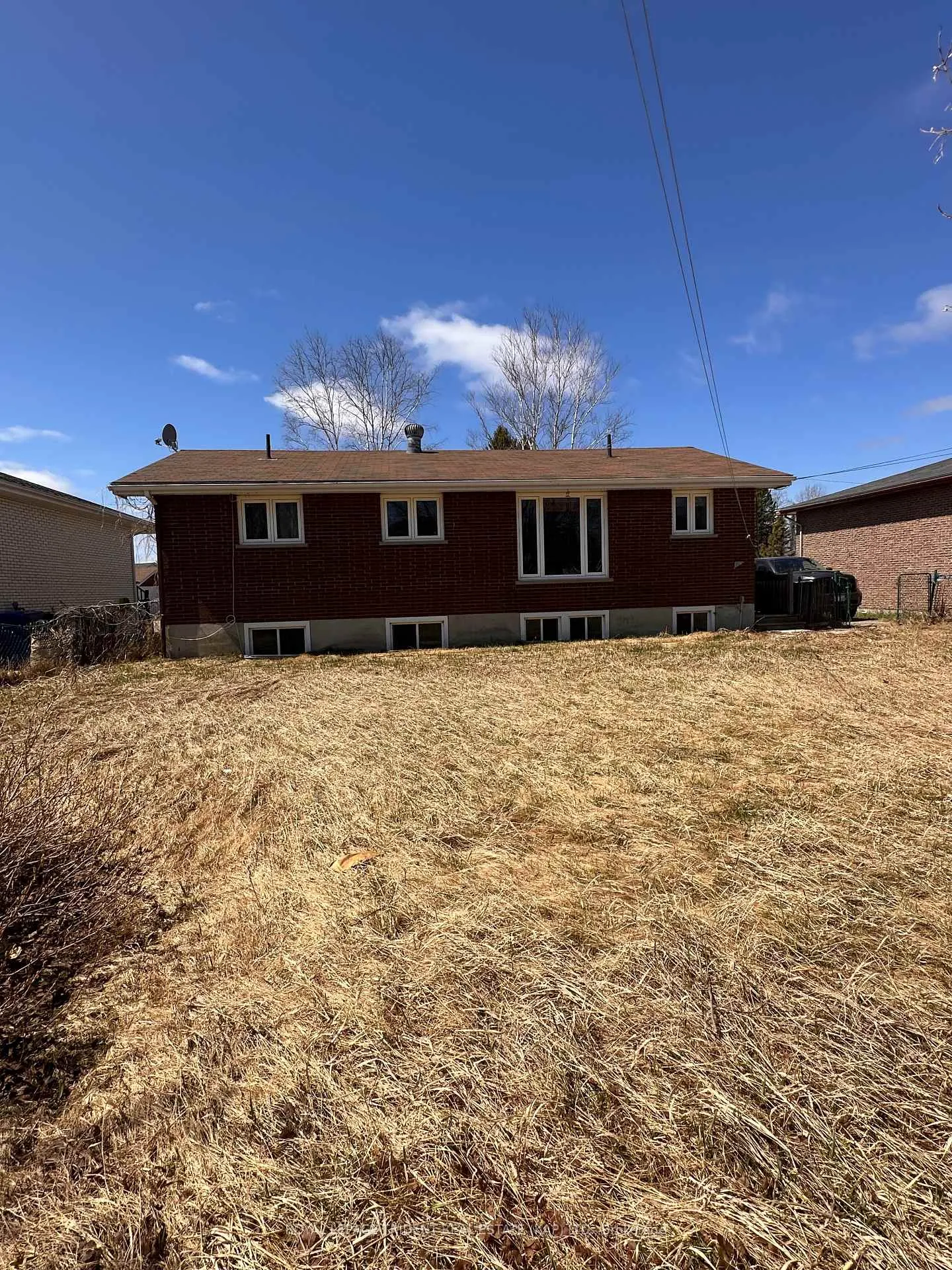 Photo 33 of 23 Kennedy Avenue, Kapuskasing — HOMEH