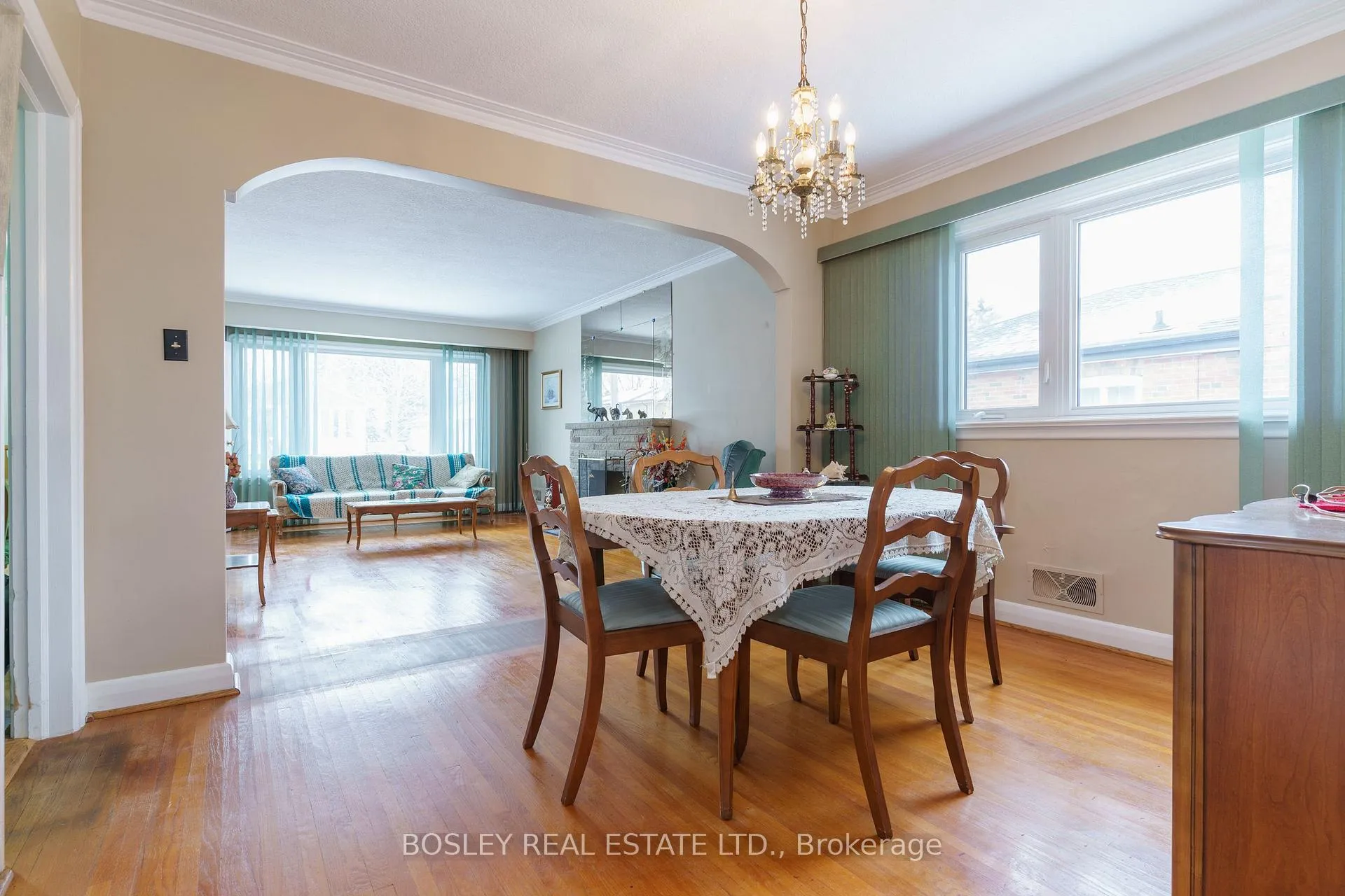 Photo 13 of 7 Scranton Road, Scarborough, Woburn — HOMEH