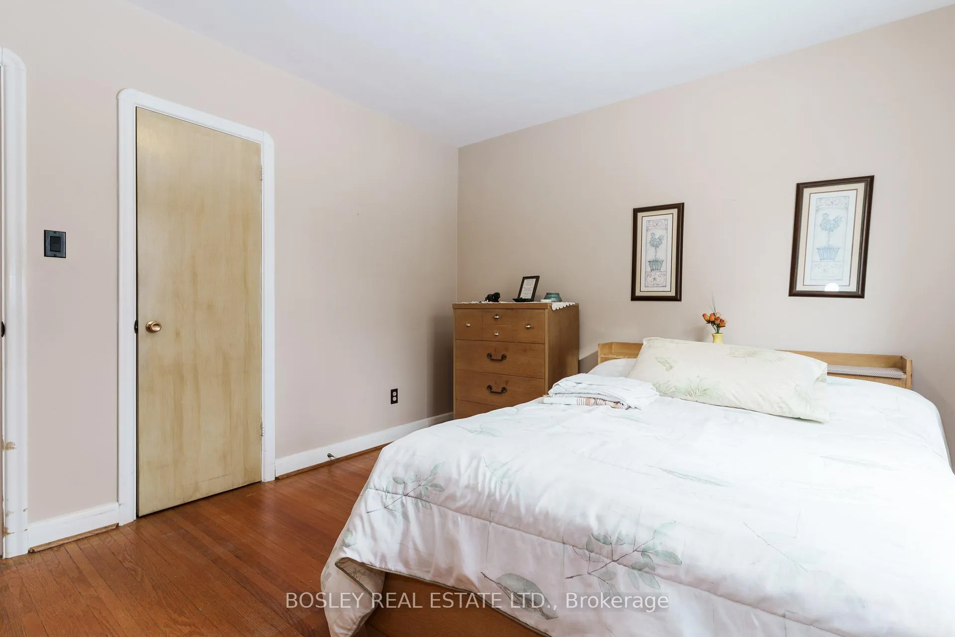 Photo 21 of 7 Scranton Road, Scarborough, Woburn — HOMEH