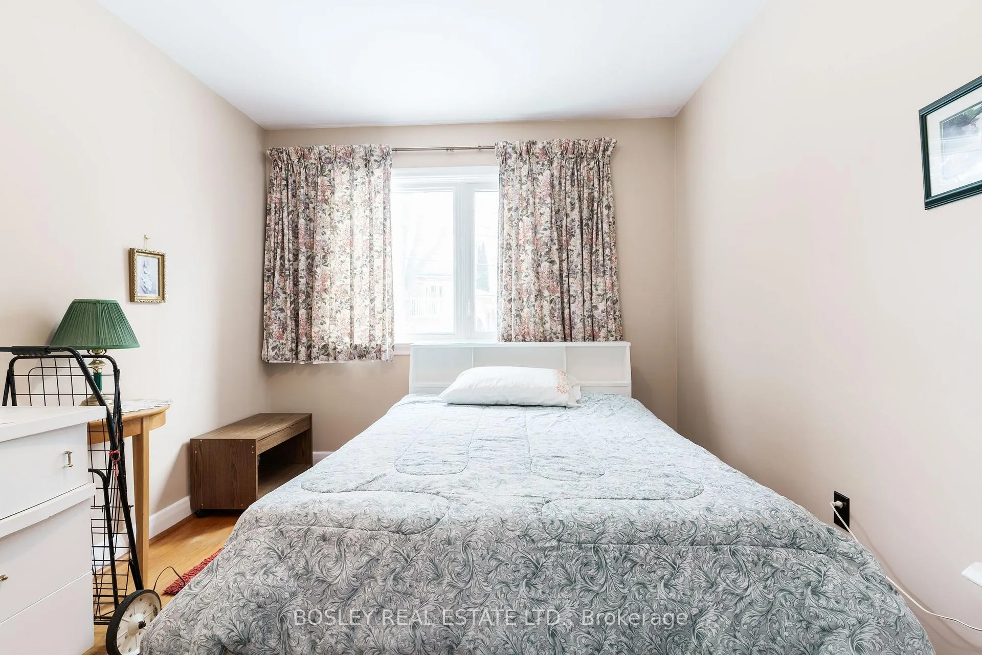 Photo 24 of 7 Scranton Road, Scarborough, Woburn — HOMEH