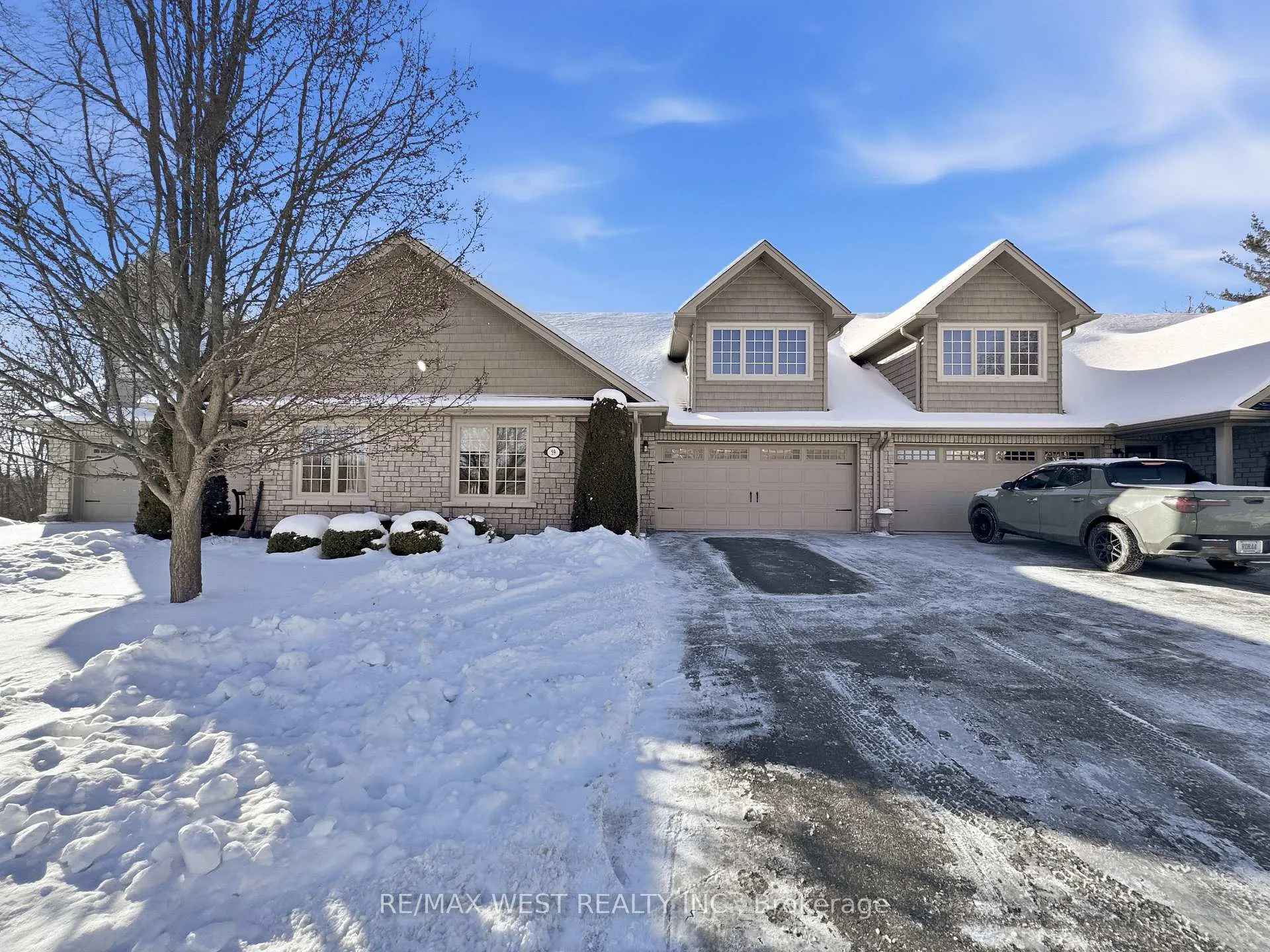Photo 1 of Unit 2, 59 Orchard Way, Prince Edward County, Sophiasburg Ward — HOMEH
