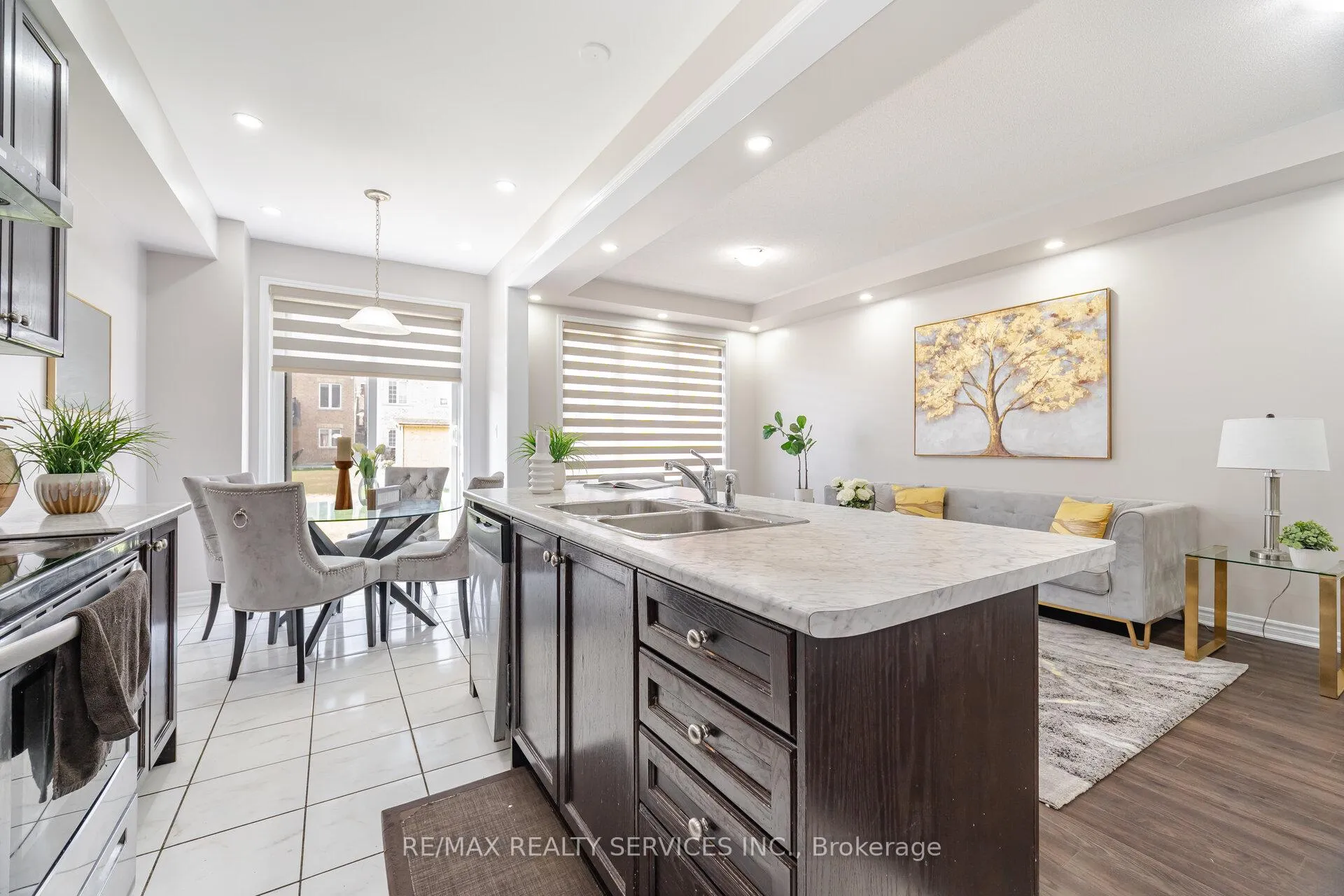 Photo 18 of 27 Phyllis Drive, Caledon, Rural Caledon — HOMEH