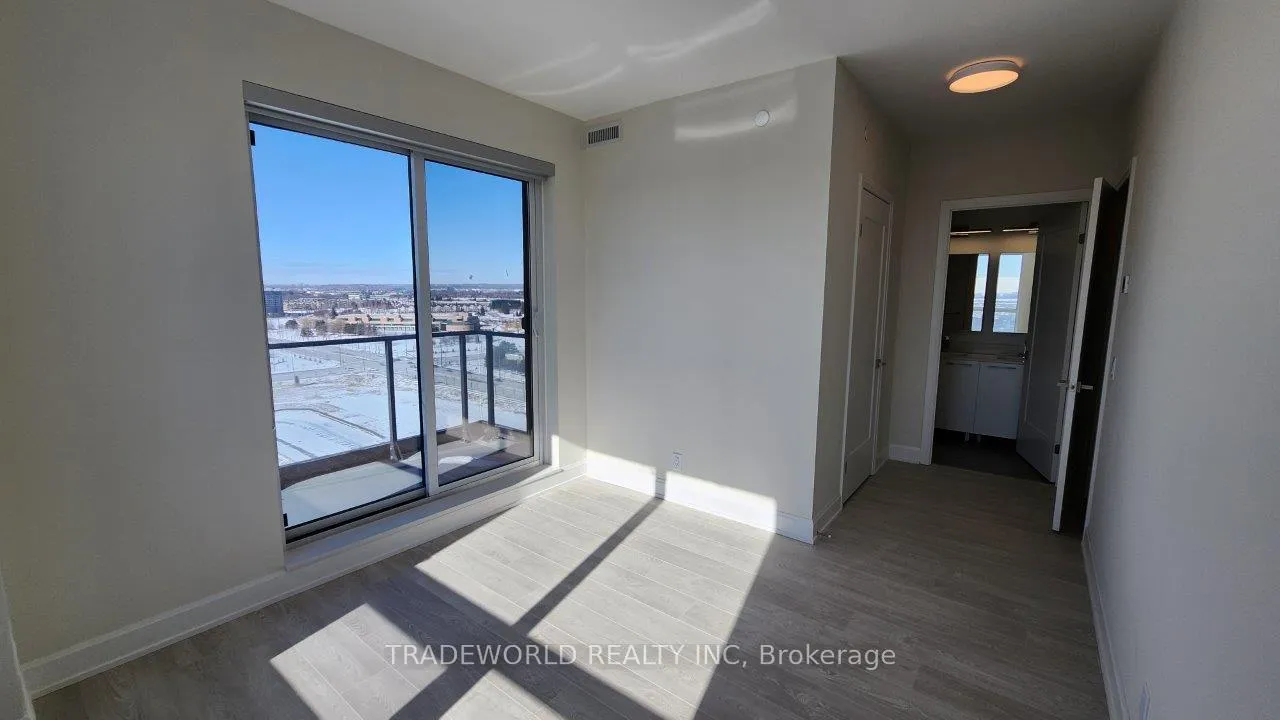 Photo 6 of Unit 2105, 8 Water Walk Drive, Markham, Unionville — HOMEH