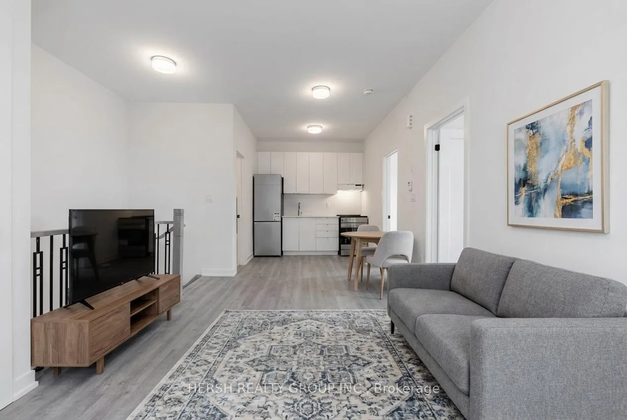 Photo 2 of Unit Coach House, 52 Rustle Woods Avenue, Markham, Cornell — HOMEH