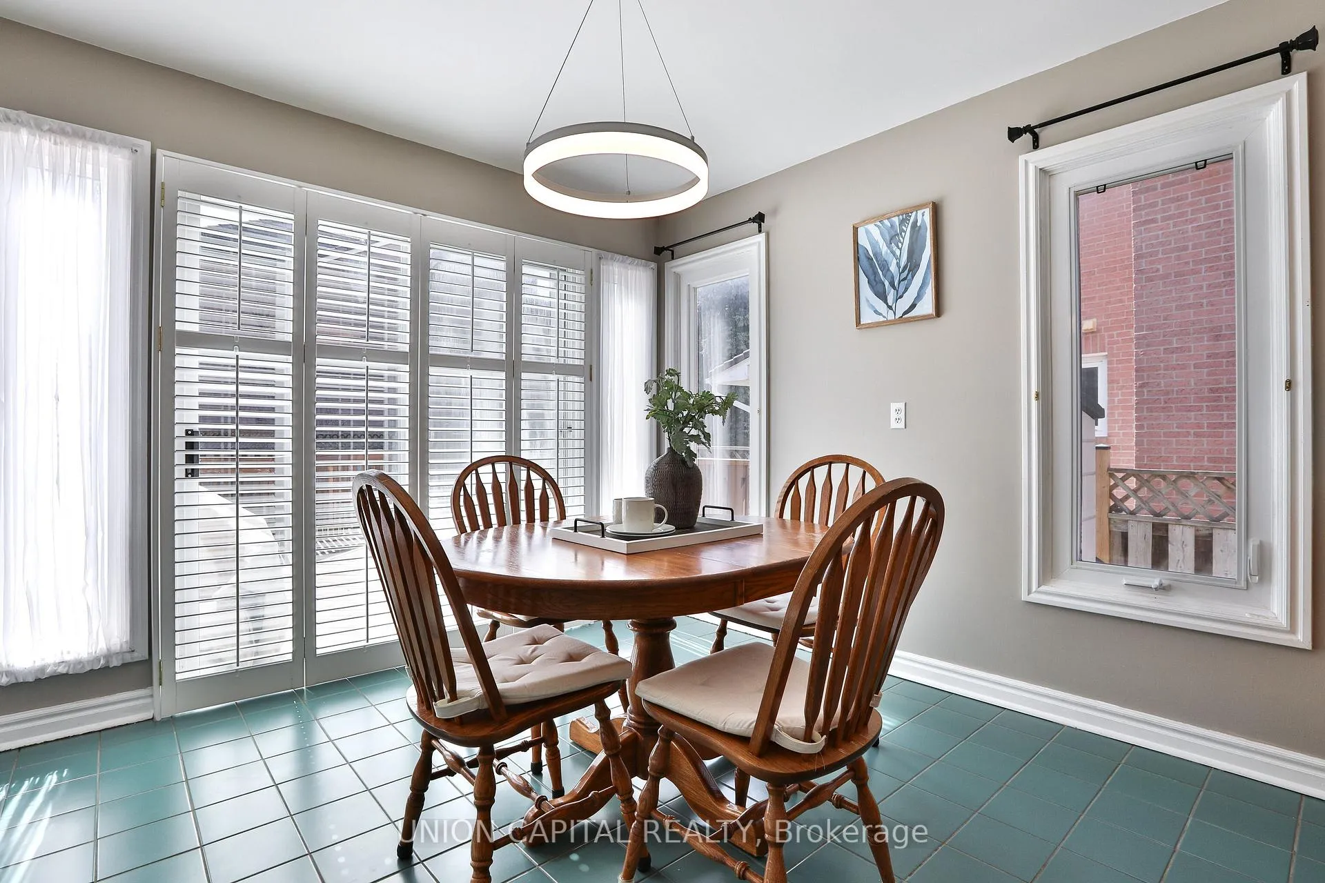 Photo 16 of 1 William Craig Court, Markham, Buttonville — HOMEH