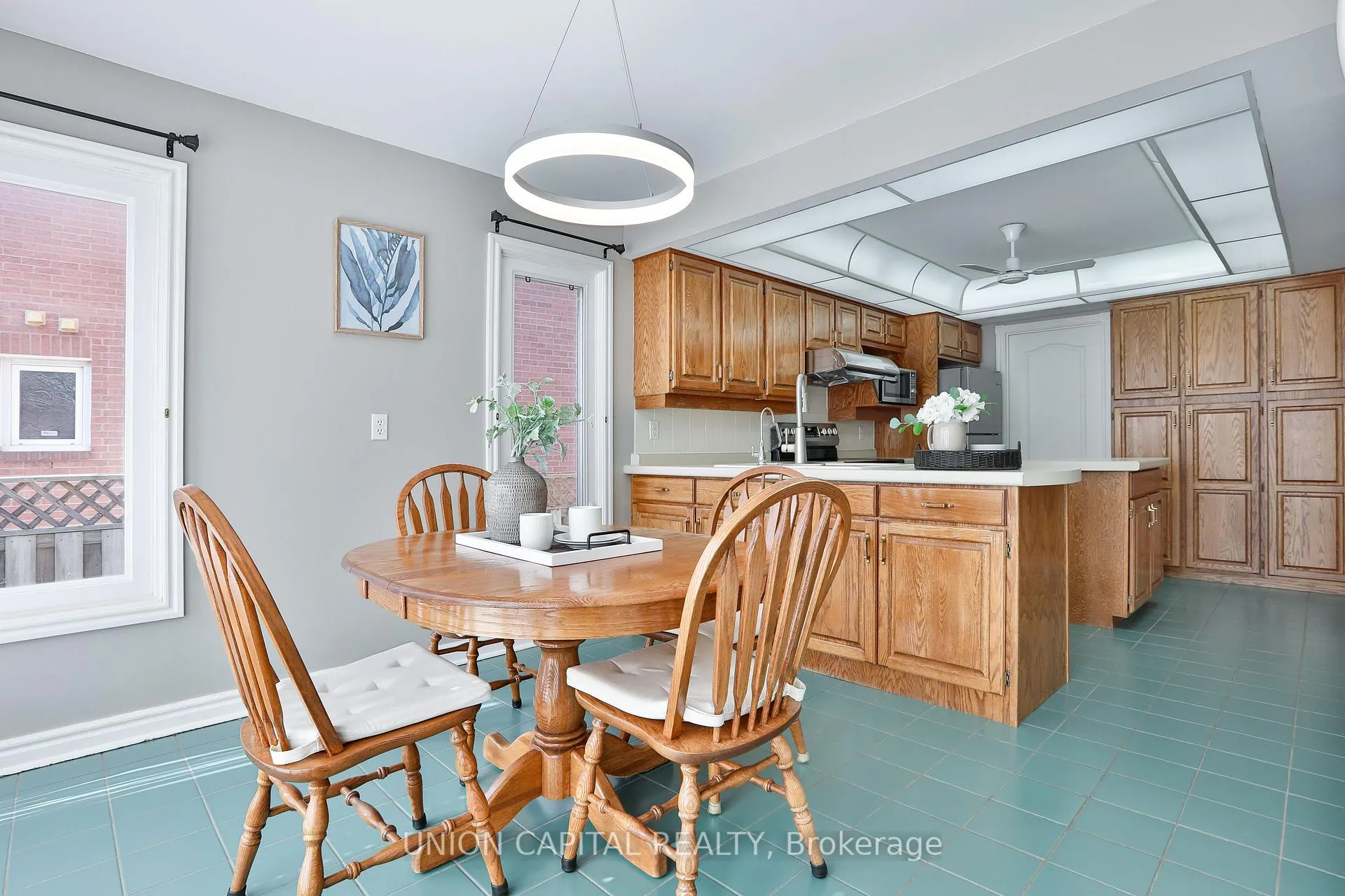 Photo 17 of 1 William Craig Court, Markham, Buttonville — HOMEH
