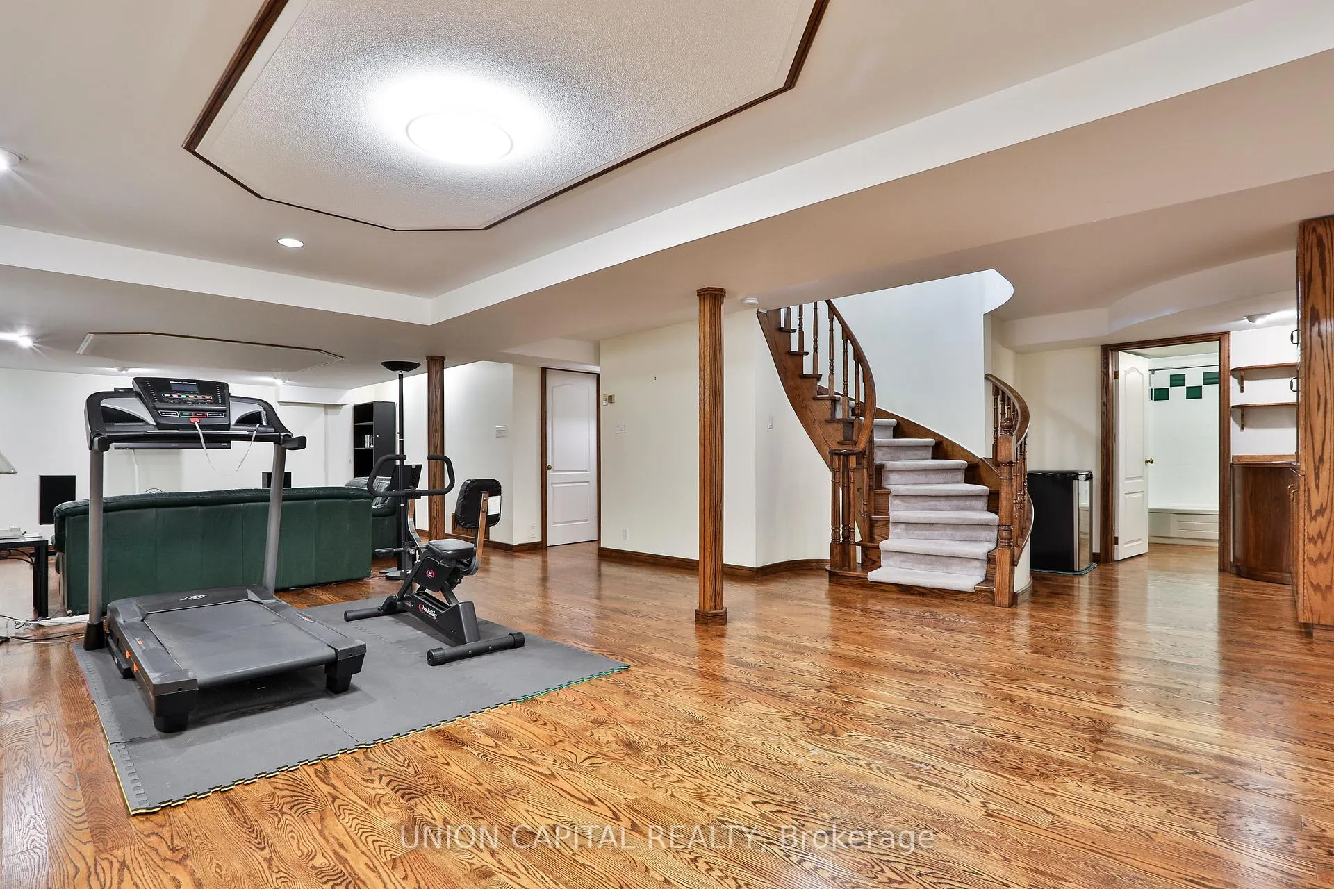 Photo 35 of 1 William Craig Court, Markham, Buttonville — HOMEH