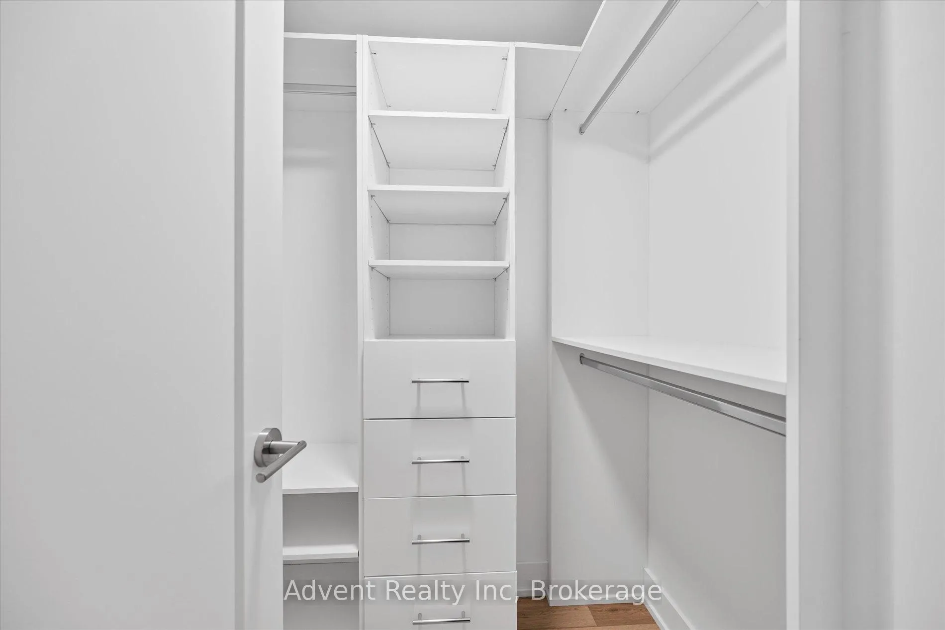 Photo 31 of Unit 115W, 9 Clegg Road, Markham, Unionville — HOMEH