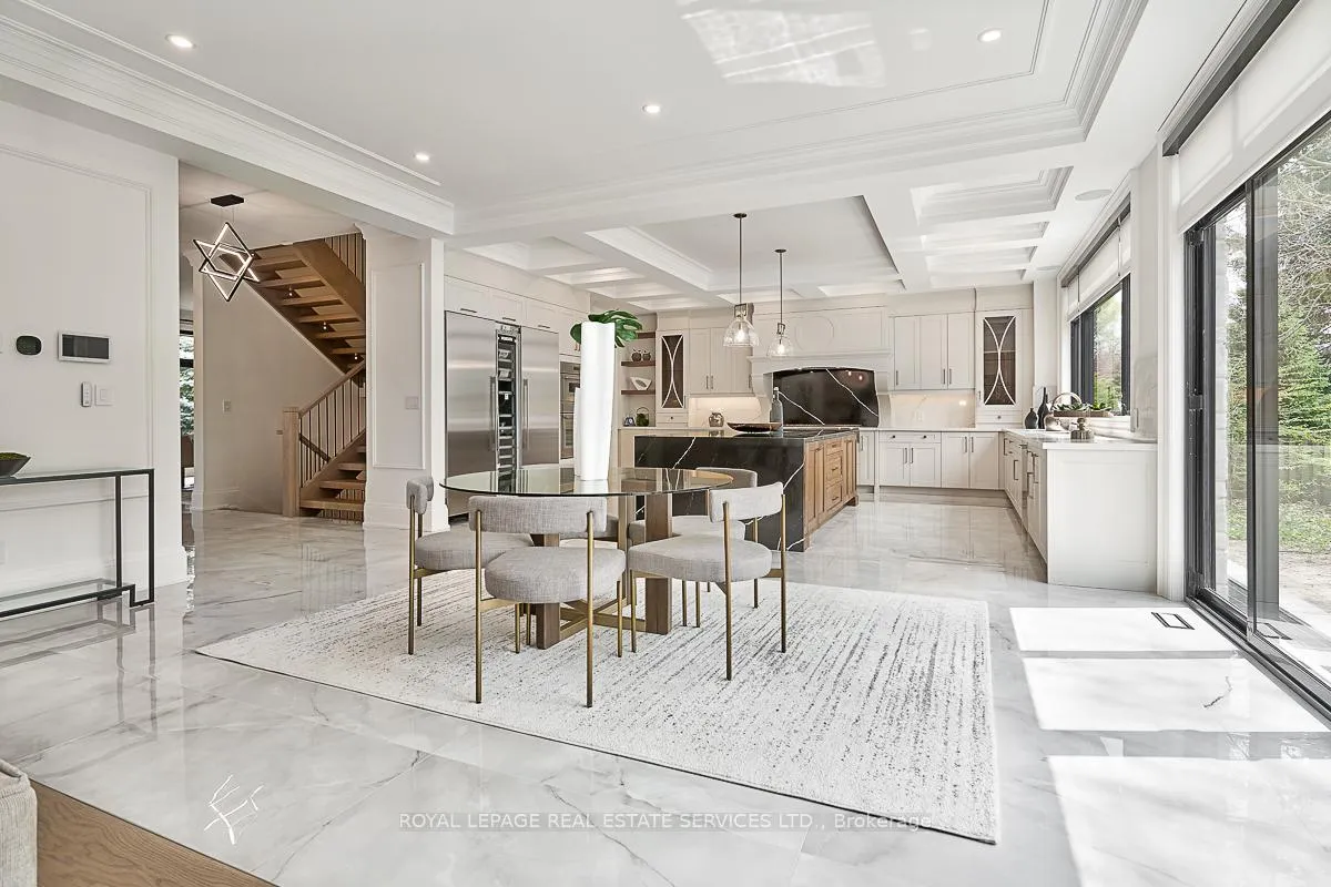 Photo 15 of 204 Maple Grove Drive, Oakville, Morrison — HOMEH
