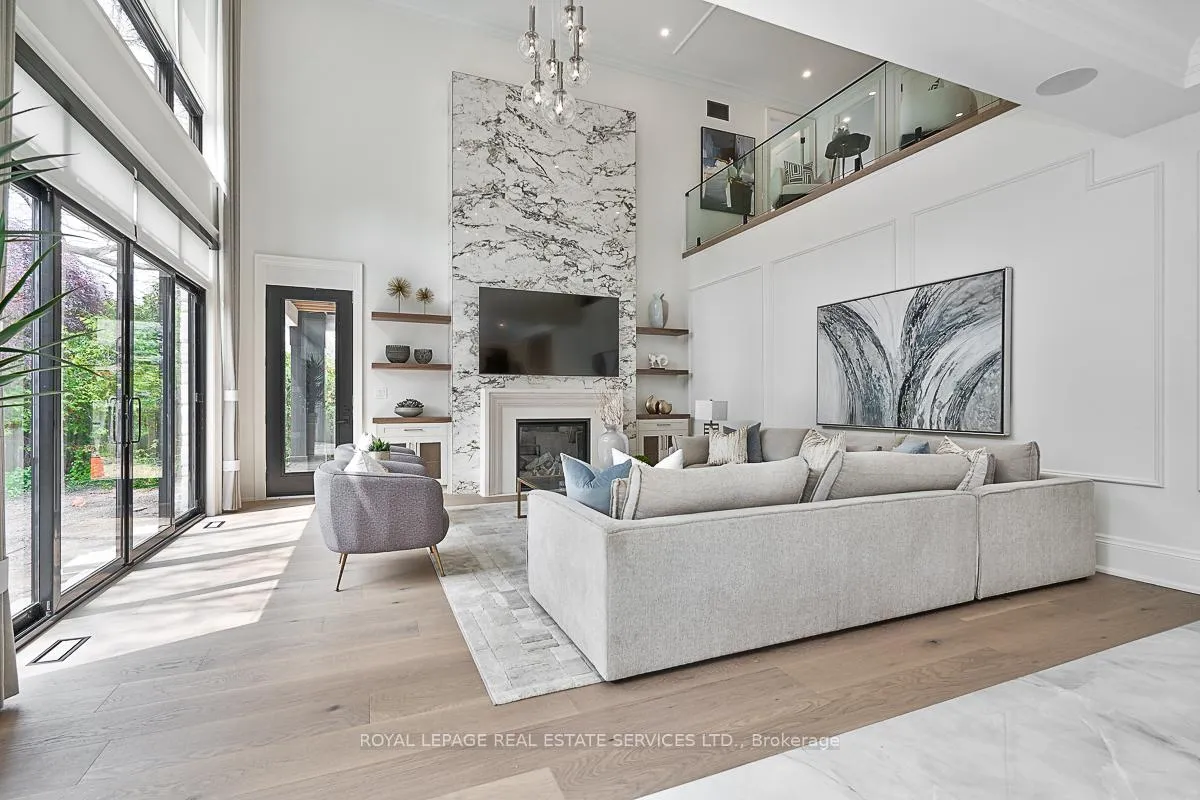 Photo 18 of 204 Maple Grove Drive, Oakville, Morrison — HOMEH