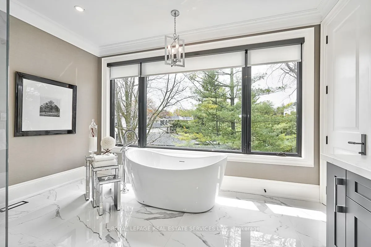 Photo 28 of 204 Maple Grove Drive, Oakville, Morrison — HOMEH