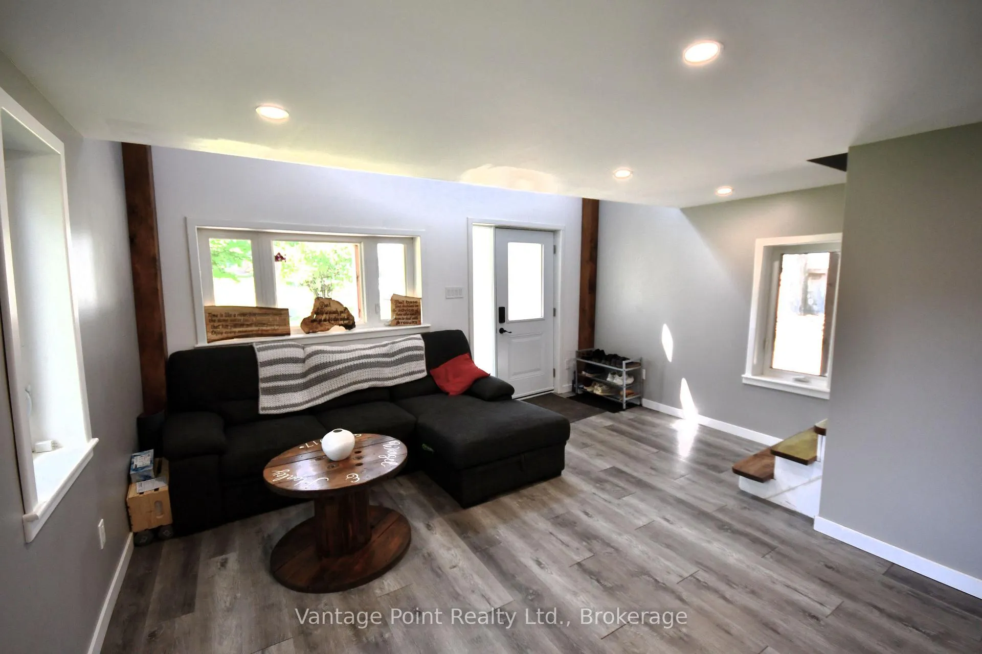 Photo 18 of 405087 Grey Road 4, Grey Highlands — HOMEH