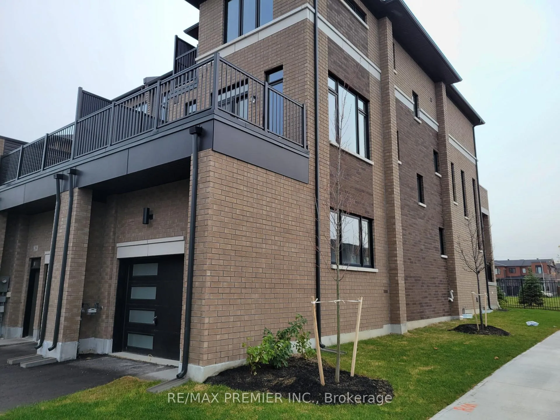 Photo 7 of 41 Cherry Hill Lane, Barrie, Painswick South — HOMEH