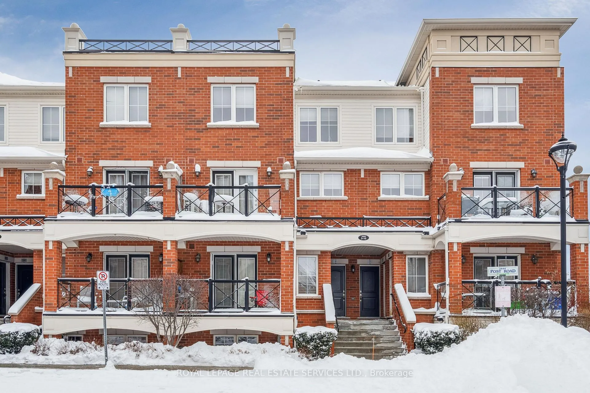 Photo 1 of Unit 9, 2444 Post Road, Oakville, River Oaks — HOMEH