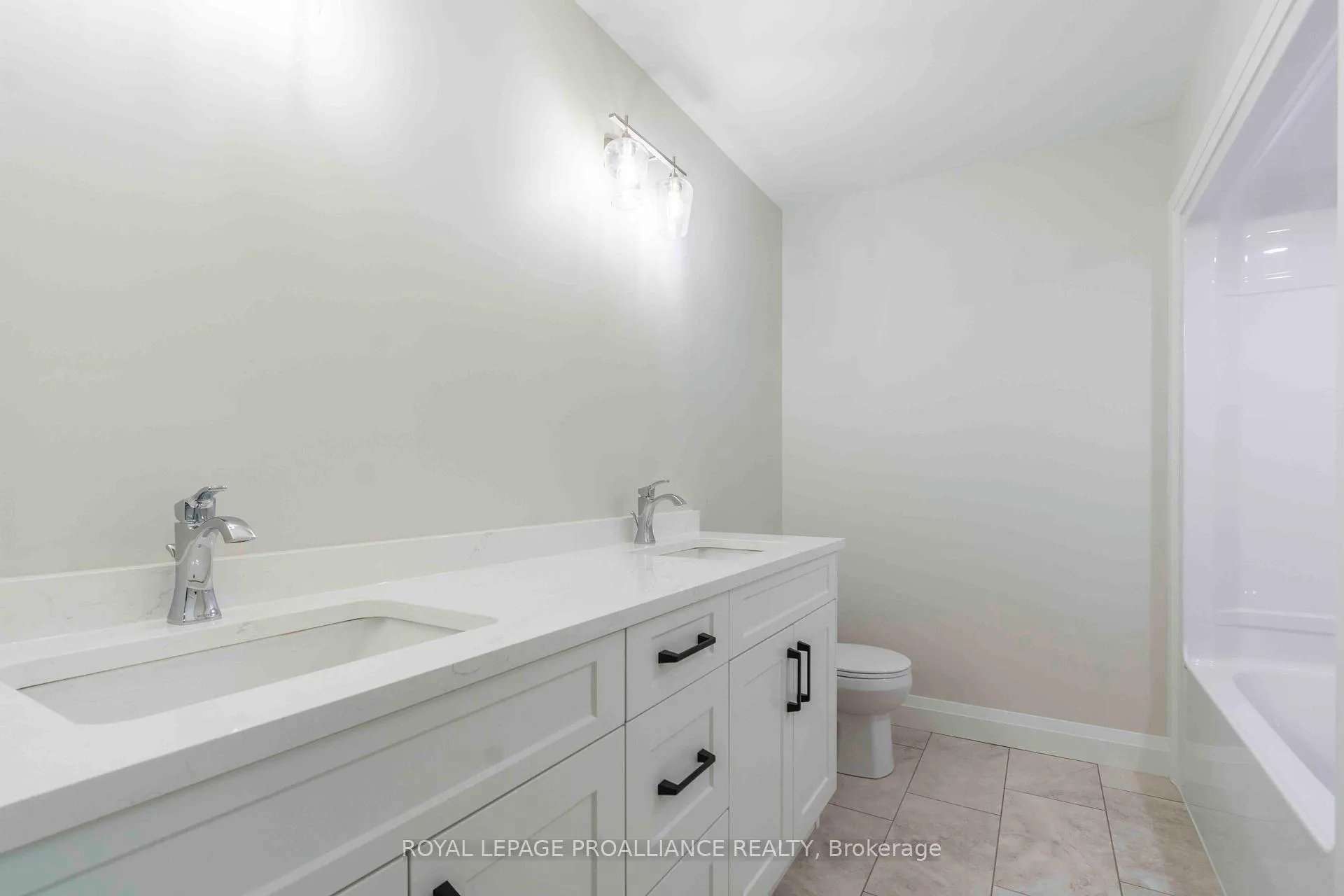 Photo 24 of 2 Mackenzie John Crescent, Brighton — HOMEH