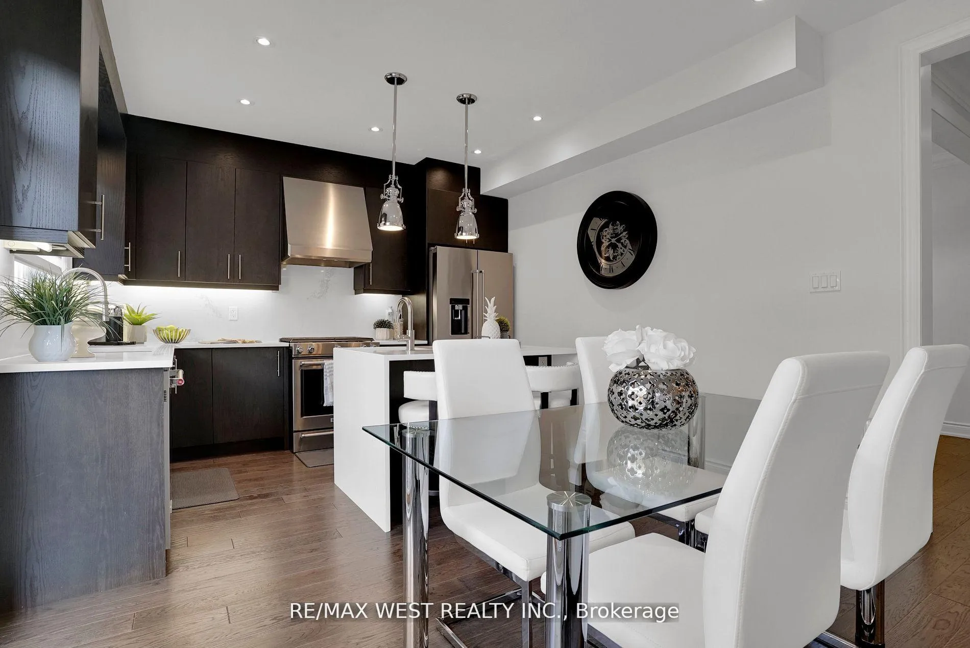 Photo 18 of 84 Zenith Avenue, Vaughan, Kleinburg — HOMEH