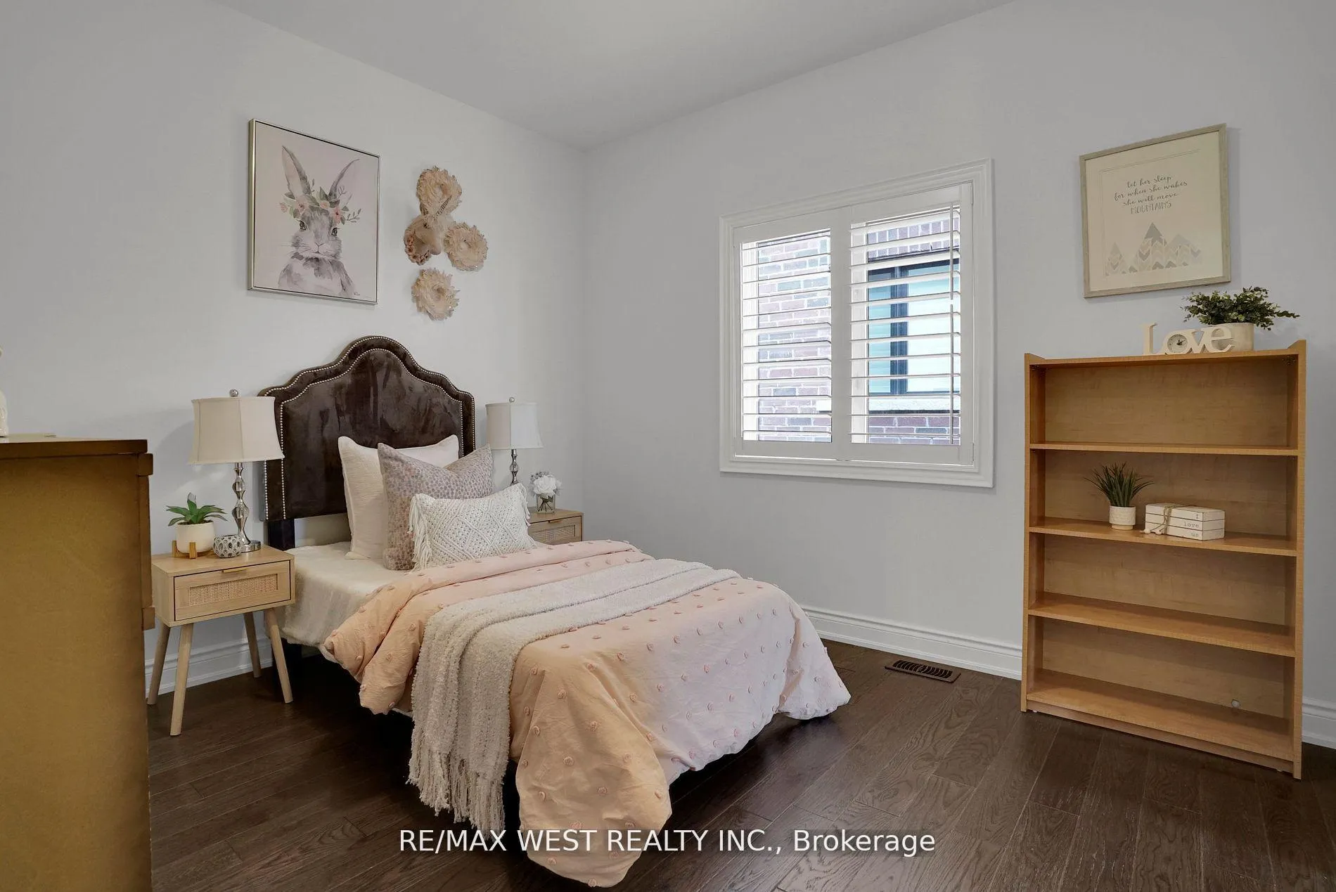 Photo 23 of 84 Zenith Avenue, Vaughan, Kleinburg — HOMEH
